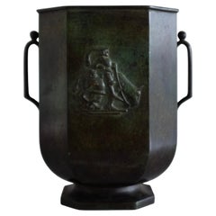 Vase en bronze des années 1930 par Just Andersen pour GAB