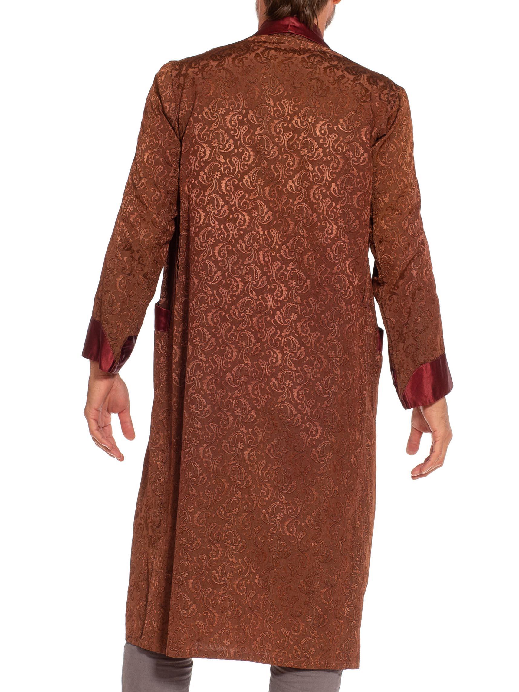 Men's 1930S Brown & Burgundy Paisley Rayon Jacquard Rare Button Robe With Silk Satin  For Sale