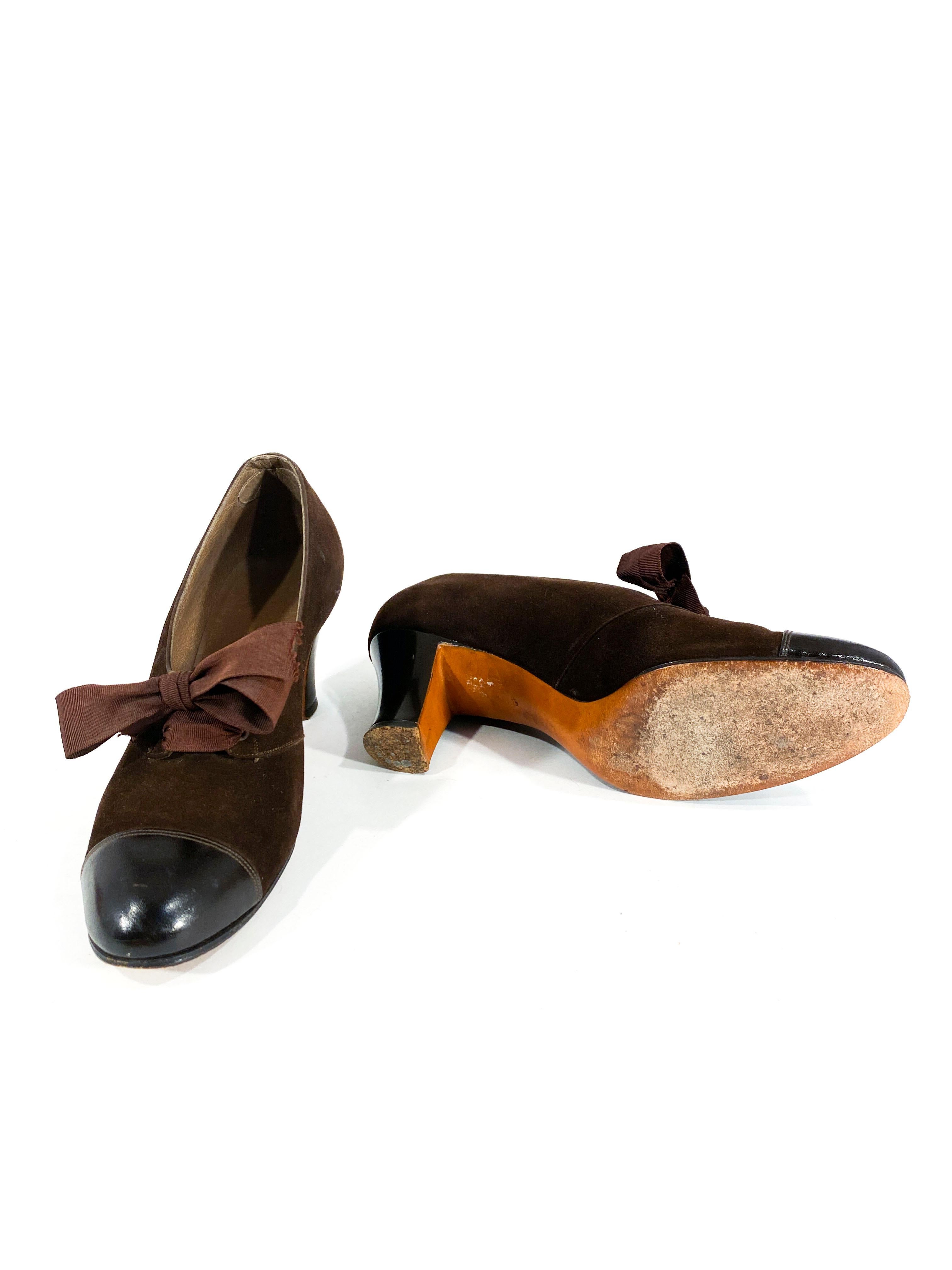 1930s Brown Suede and Leather Heels In Good Condition For Sale In San Francisco, CA