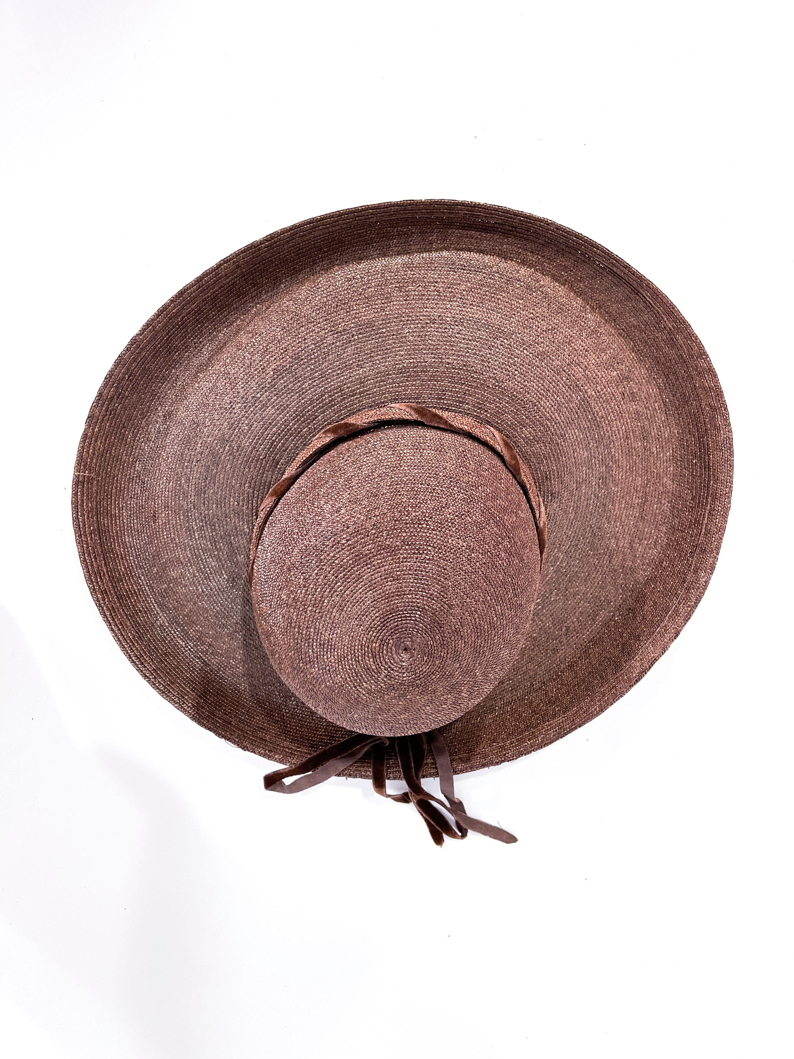 1930s Brown Woven Straw Picture Sun Hat For Sale 2