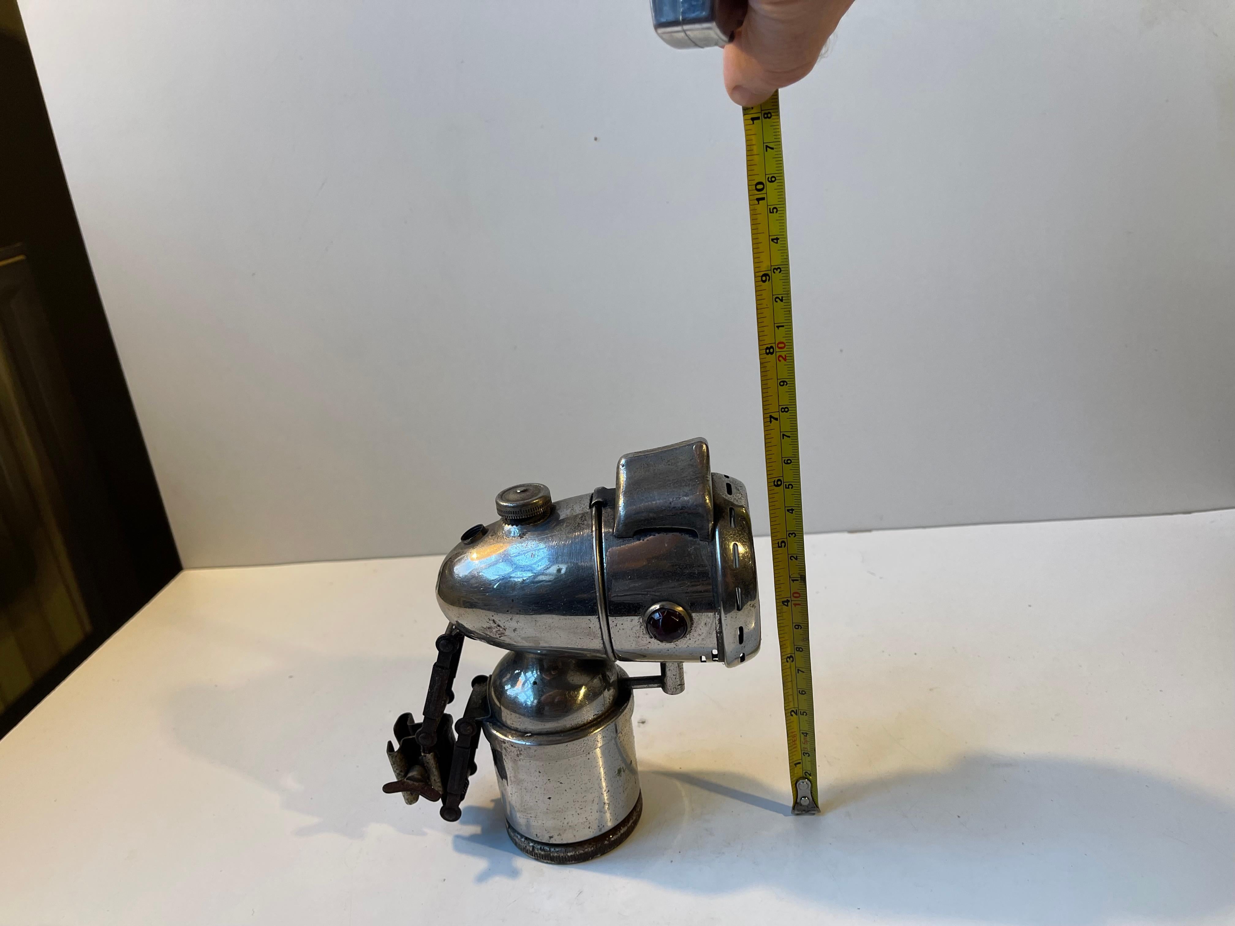 Lampe de bicyclette Bullet Carbide de Nirona, Allemagne, années 1930 en vente 1
