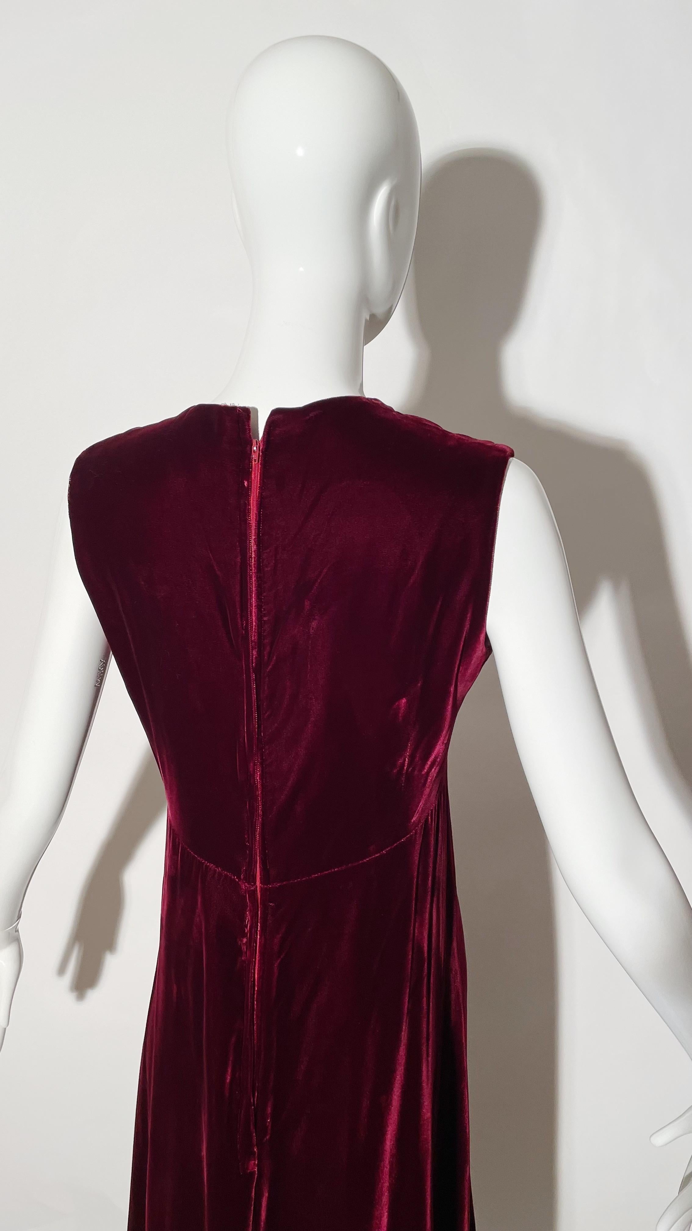 1930s Burgundy Velvet and Rhinestone Gown For Sale 3