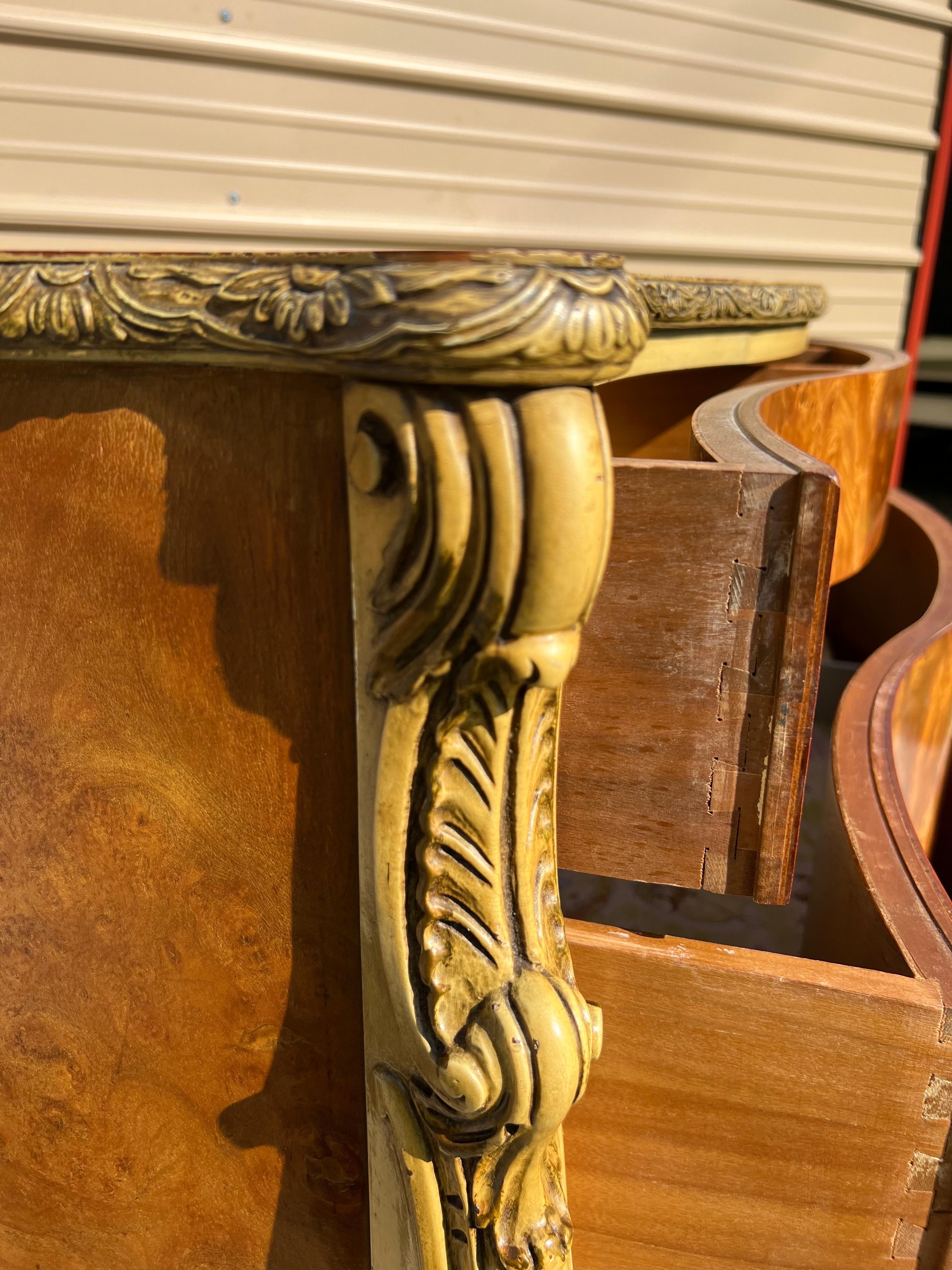 Commode haute à cinq tiroirs, style Louis XV, rococo français, 1930 en vente 9