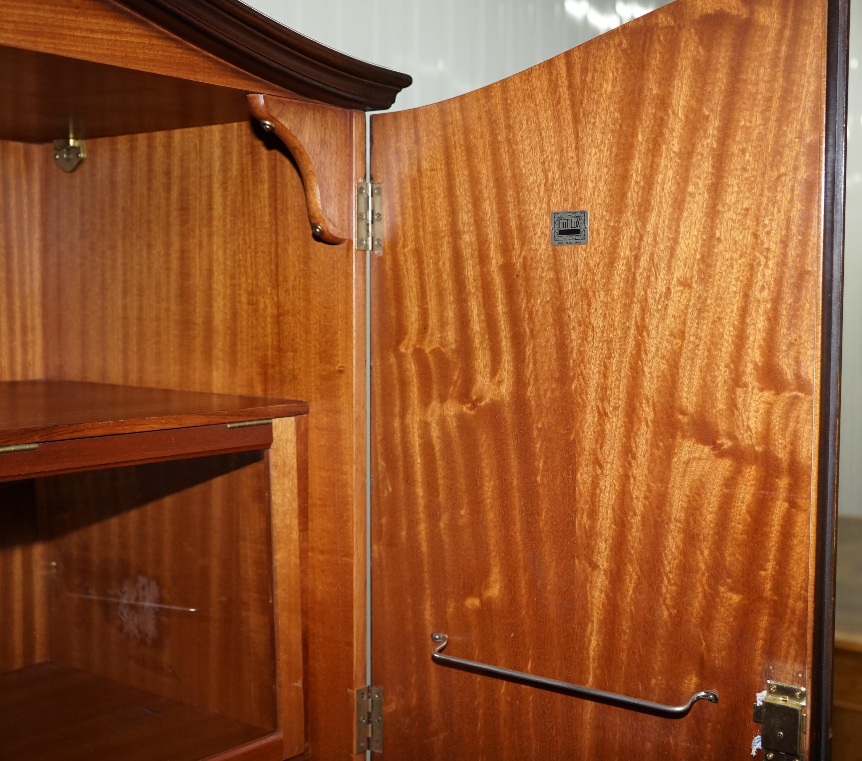 1930s Burr Walnut Double Bank Wardrobe and Pigeon Holes One of Two Part of Suite 9