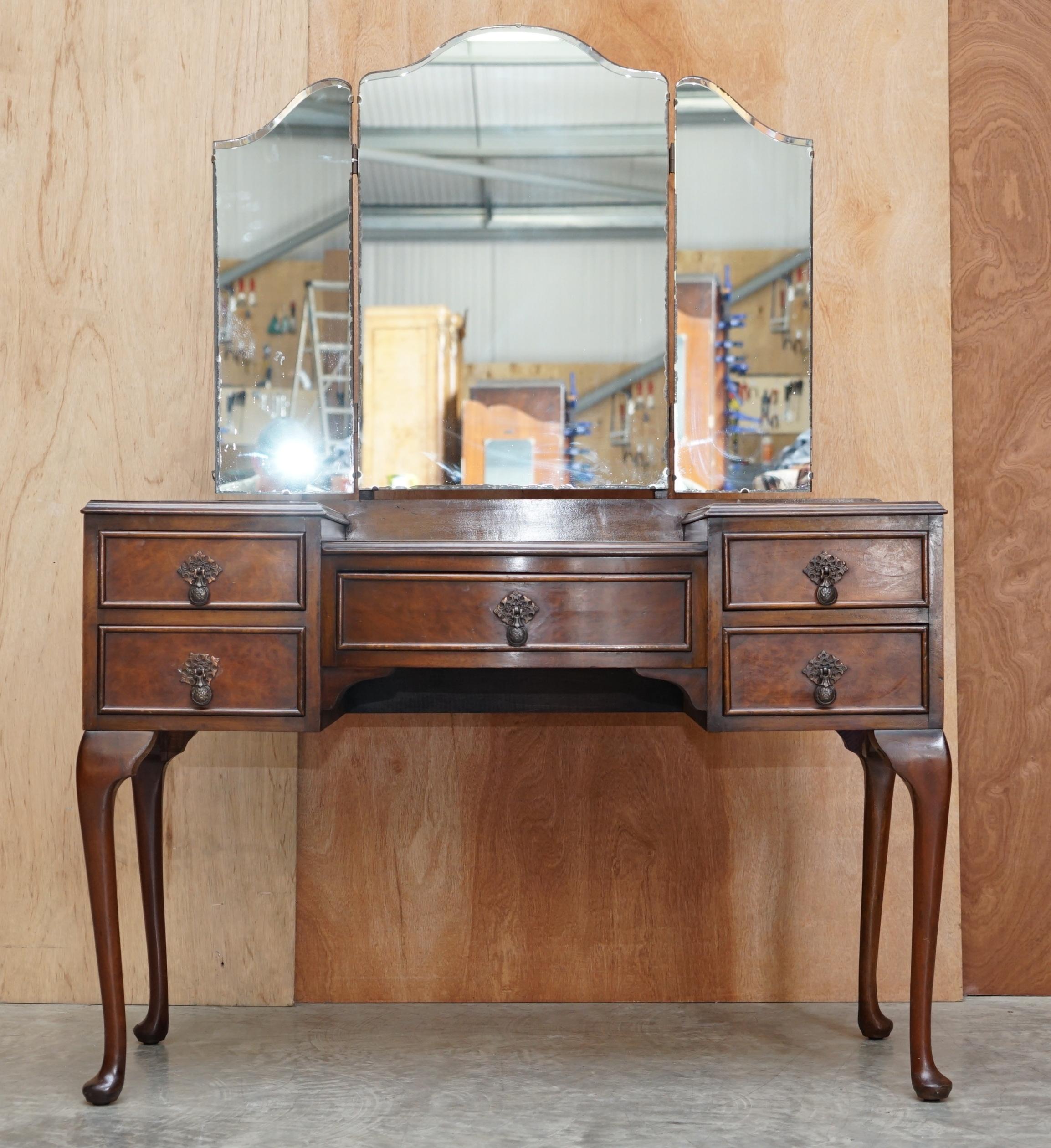 We are delighted to offer this lovely circa 1930’s large burr walnut Maple & Co dressing table which is part of a large suite

I have in total the dressing table with trifold mirrors, the very large double wardrobe, smaller shorter wardrobe with