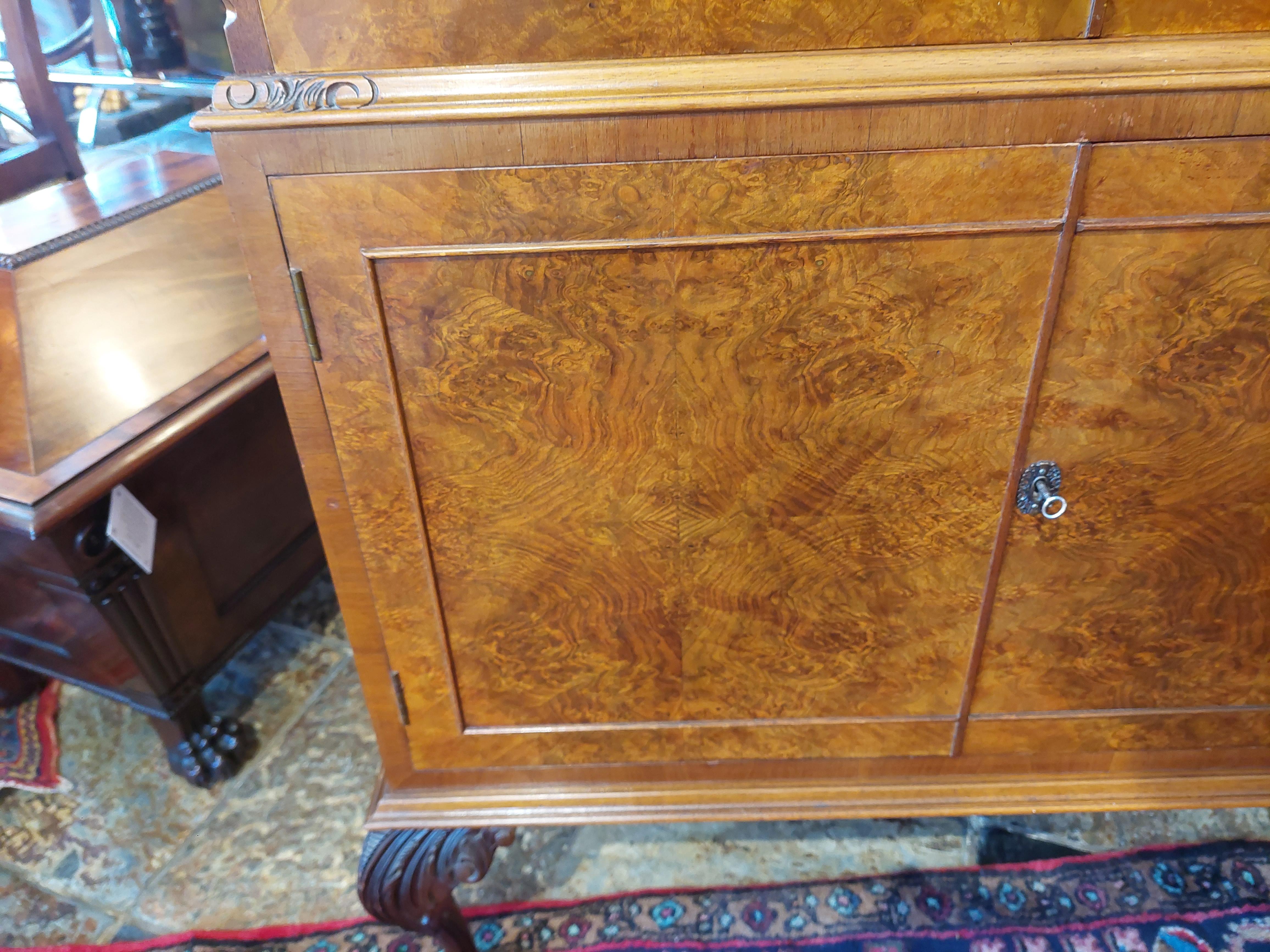 1930's  Burr Walnut Veneered Cocktail Drinks Cabinet 14