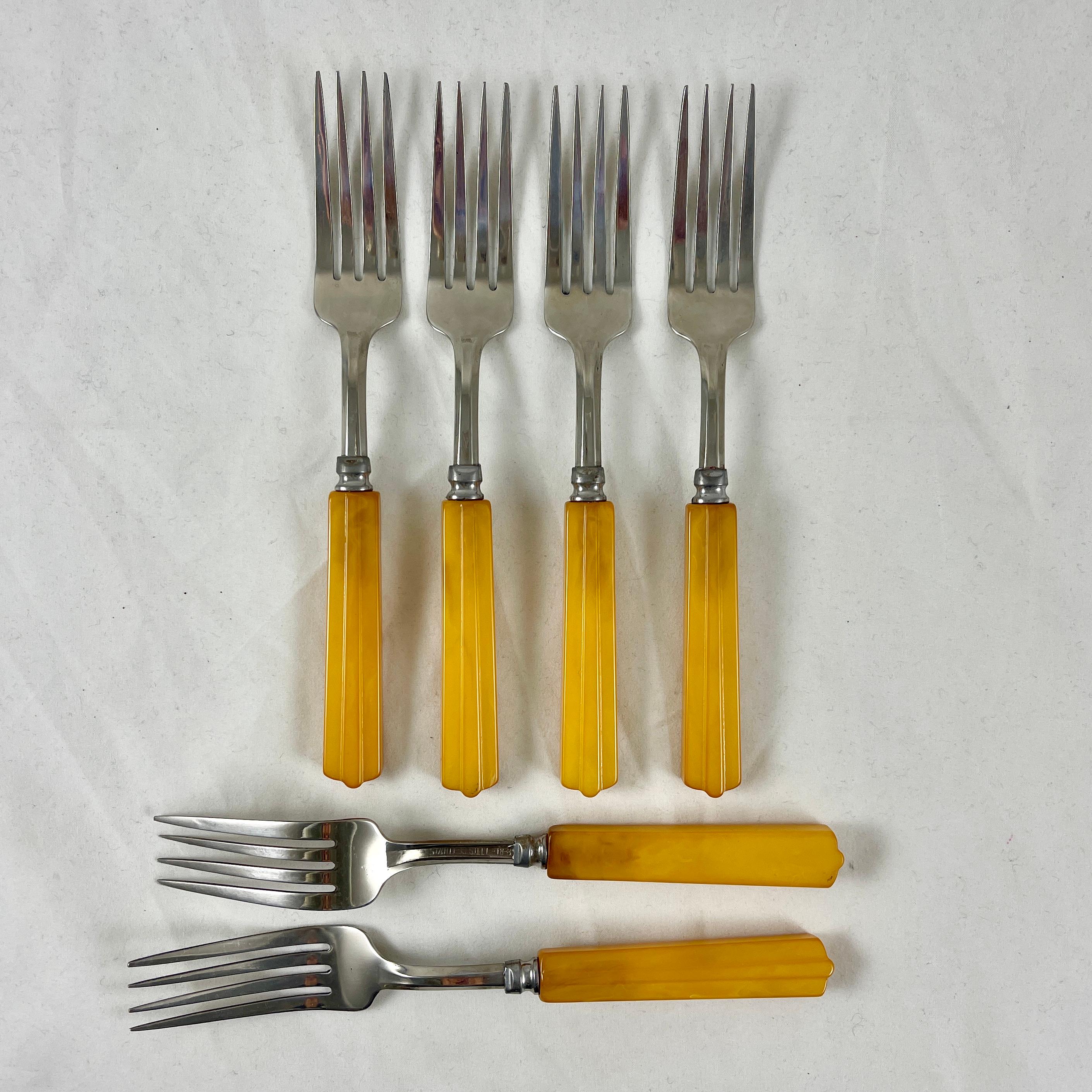Stainless Steel 1930s Butterscotch Bakelite Beveled Handled Art Deco Flatware, 26 piece set