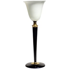 1930er Jahre by Mazda Französische Art Deco Opaline Glas Tischlampe