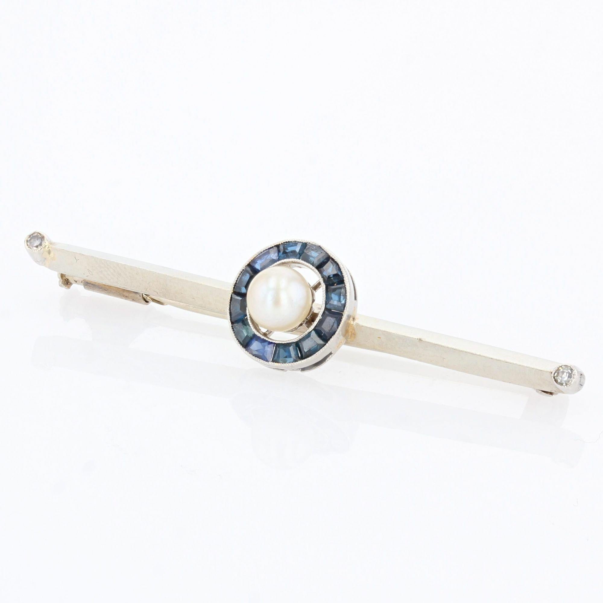 Art Deco 1930s Calibrated Sapphires Cultured Pearl 18 Karat White Gold Barrette Brooch For Sale