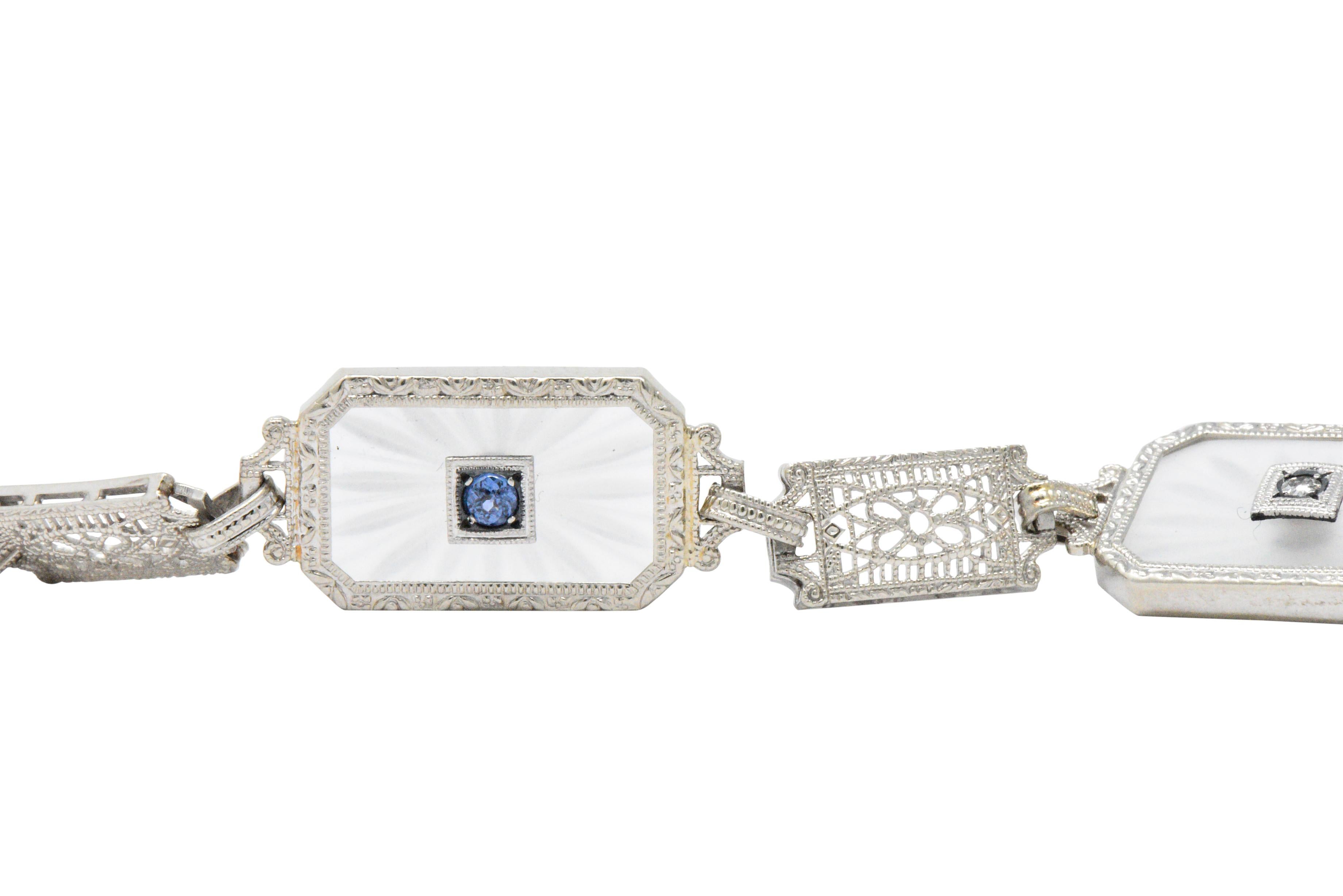 camphor glass bracelet