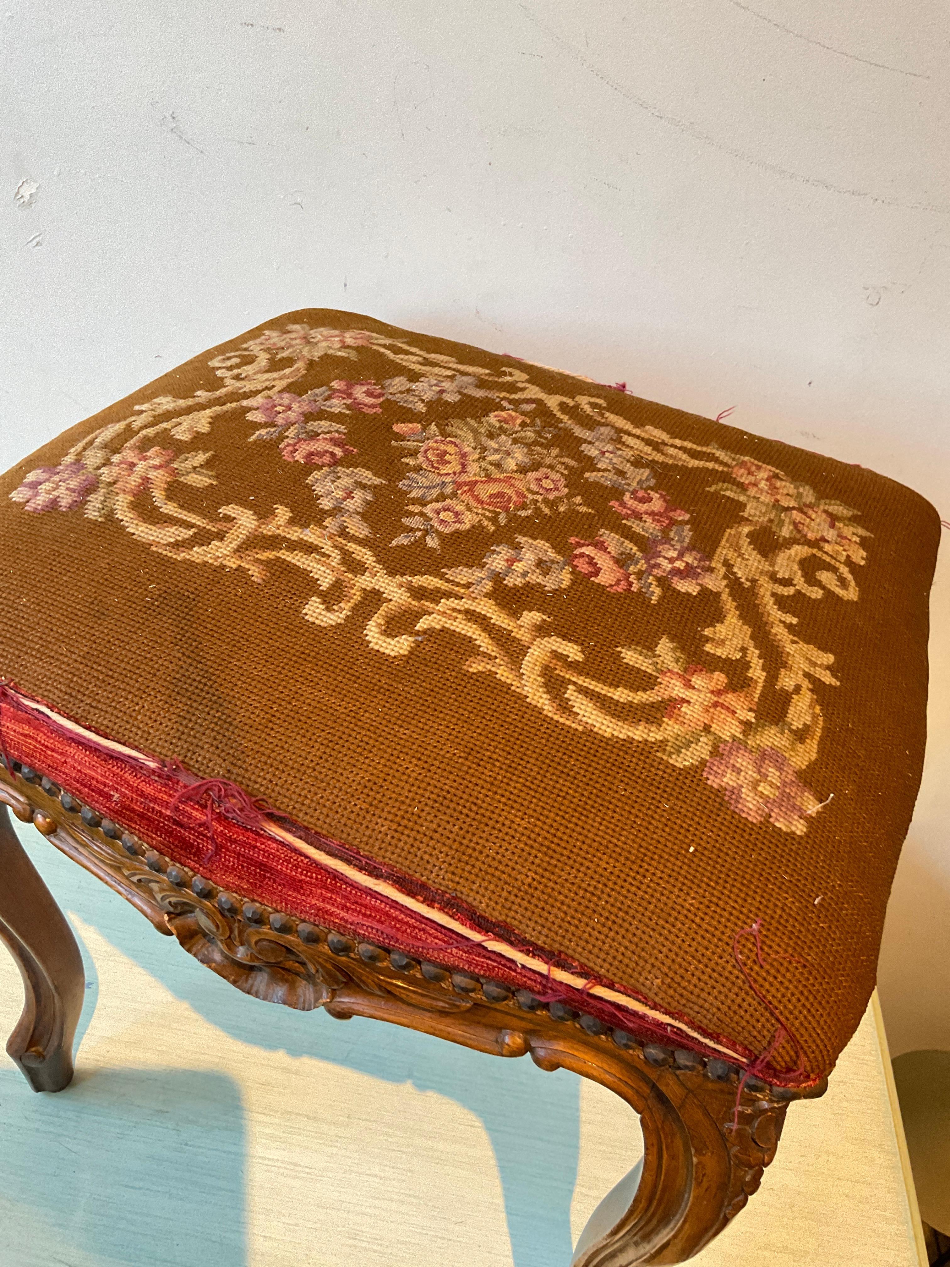 Mid-20th Century 1930s Carved Wood French Footstool With Cabriolet Legs For Sale