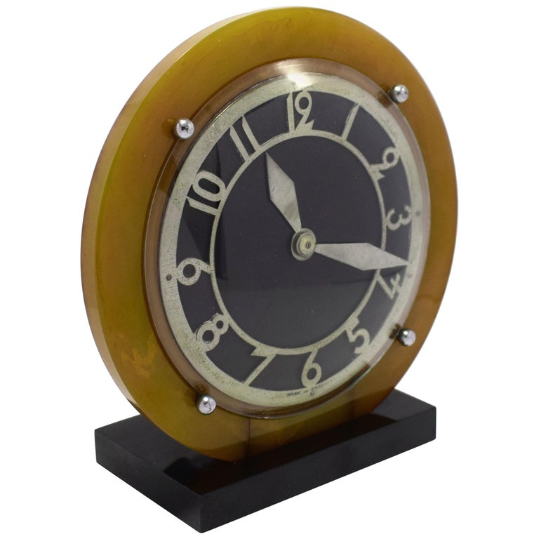 1930s Catalin Bakelite Art Deco English Electric Clock For Sale at 1stDibs