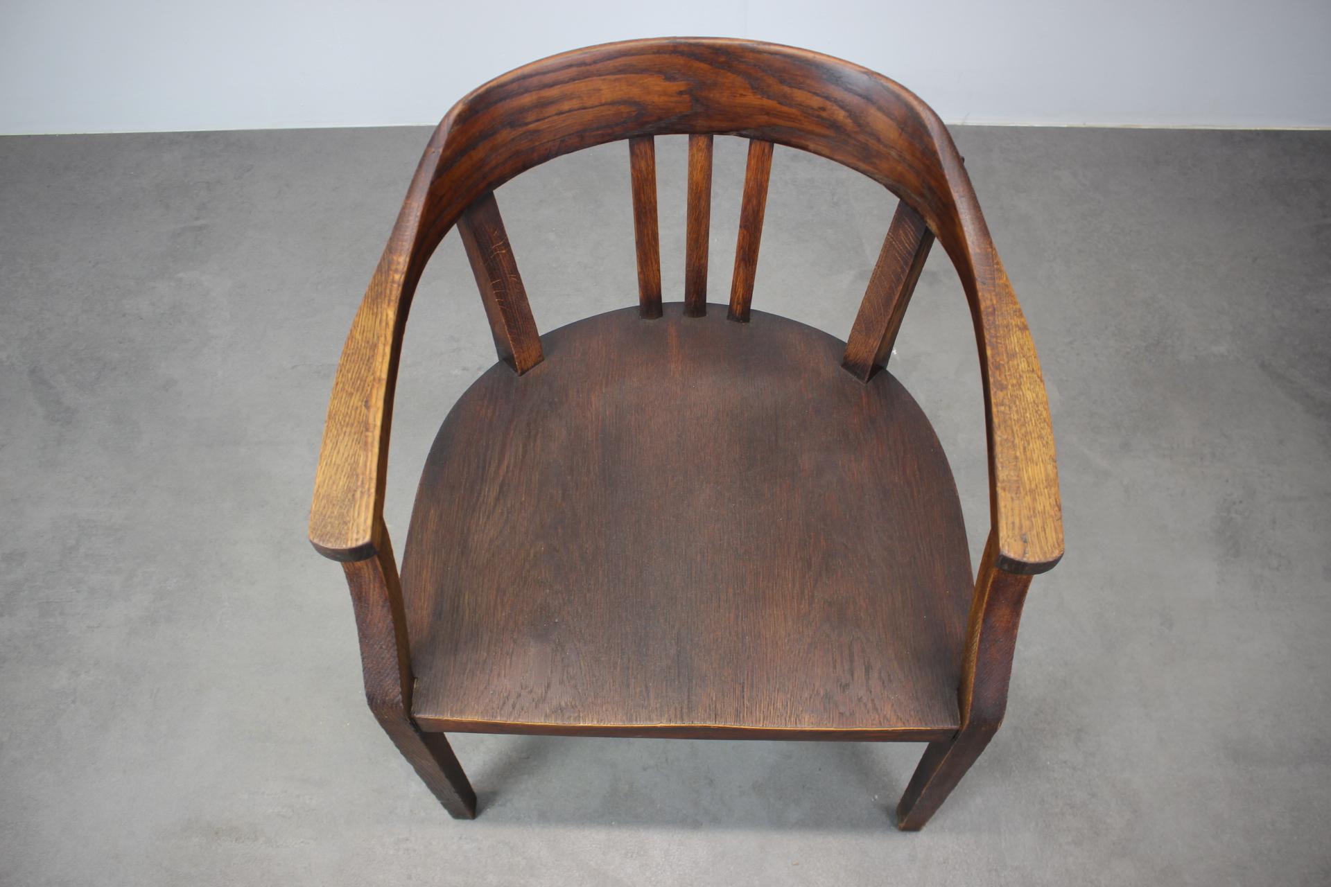 1930er Stuhl von Arbor Trade Mark-Prag. Tschechoslowakei (Art déco) im Angebot