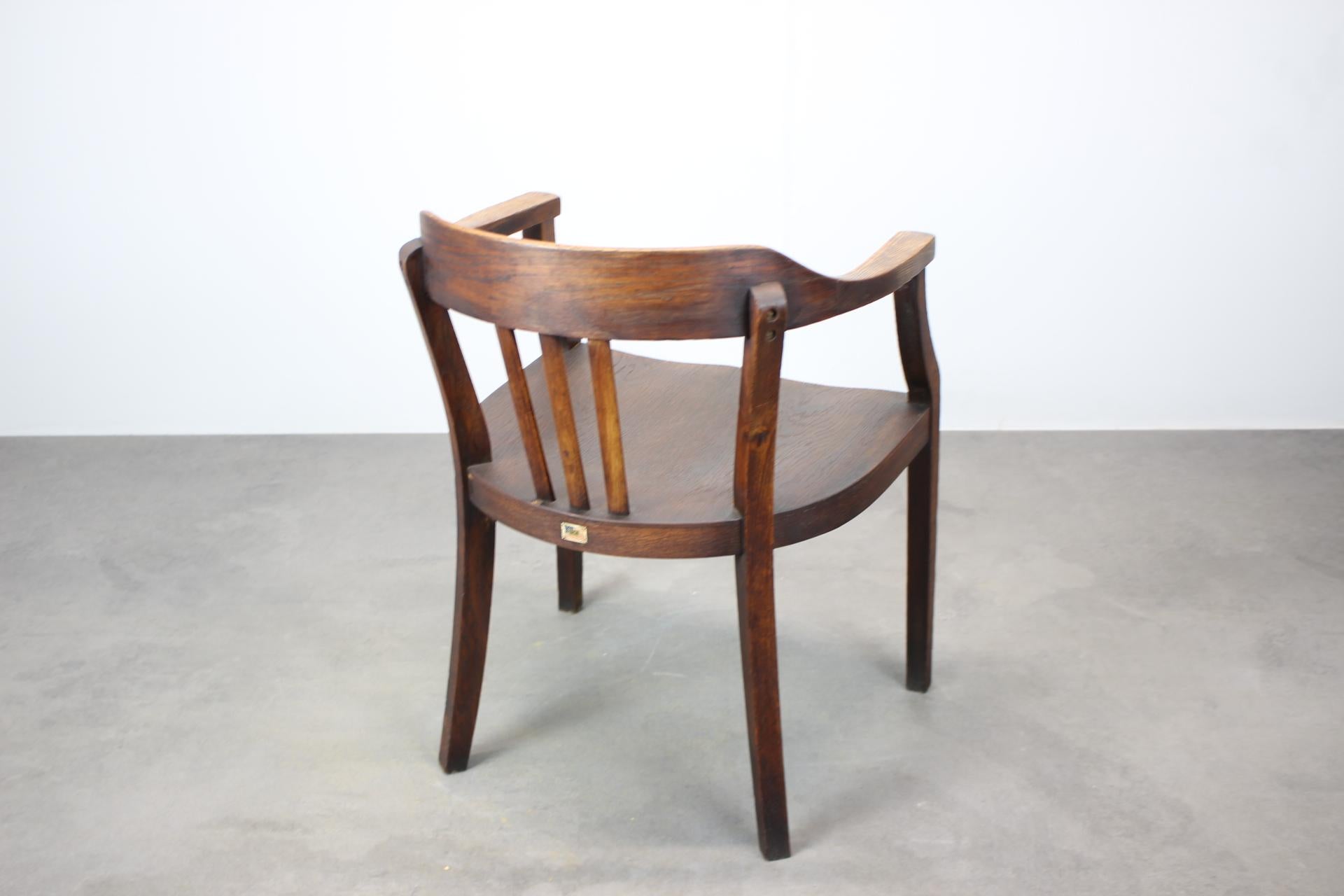 1930er Stuhl von Arbor Trade Mark-Prag. Tschechoslowakei (20. Jahrhundert) im Angebot