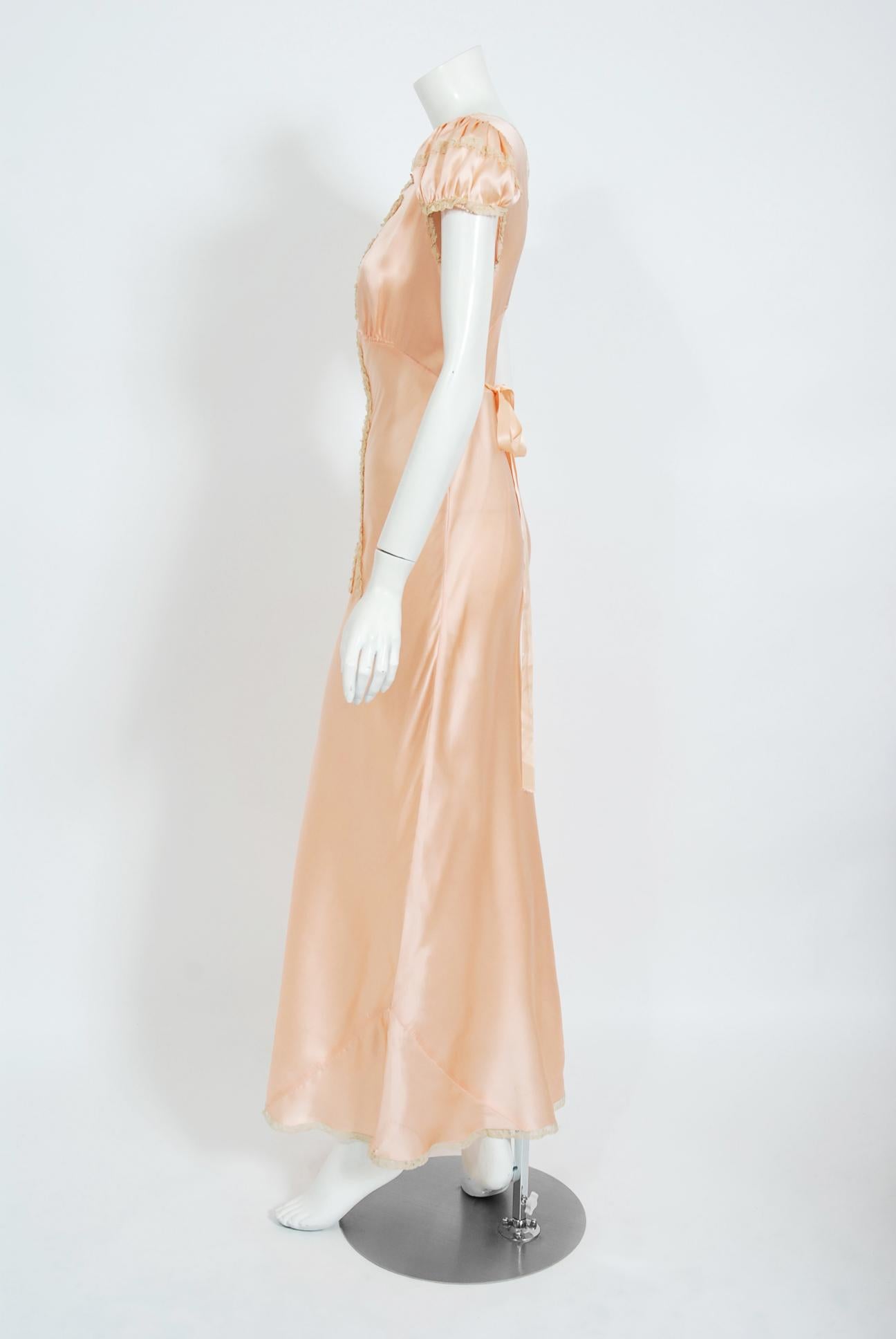 Vintage 1930's Champagne-Pink Silk Lace Puff Sleeve Bias-Cut Slip Night Gown 3