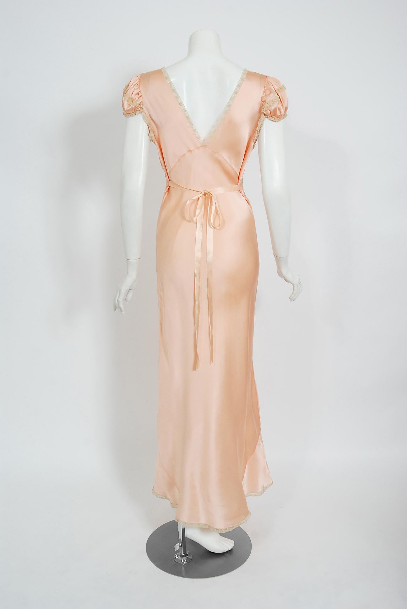 Vintage 1930's Champagne-Pink Silk Lace Puff Sleeve Bias-Cut Slip Night Gown 4
