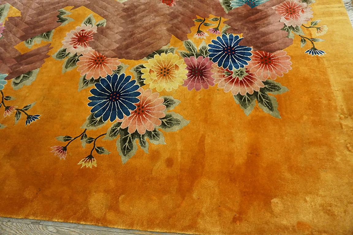 Wool 1930s Chinese Art Deco Carpet ( 9' x 12' - 275 x 365 ) For Sale