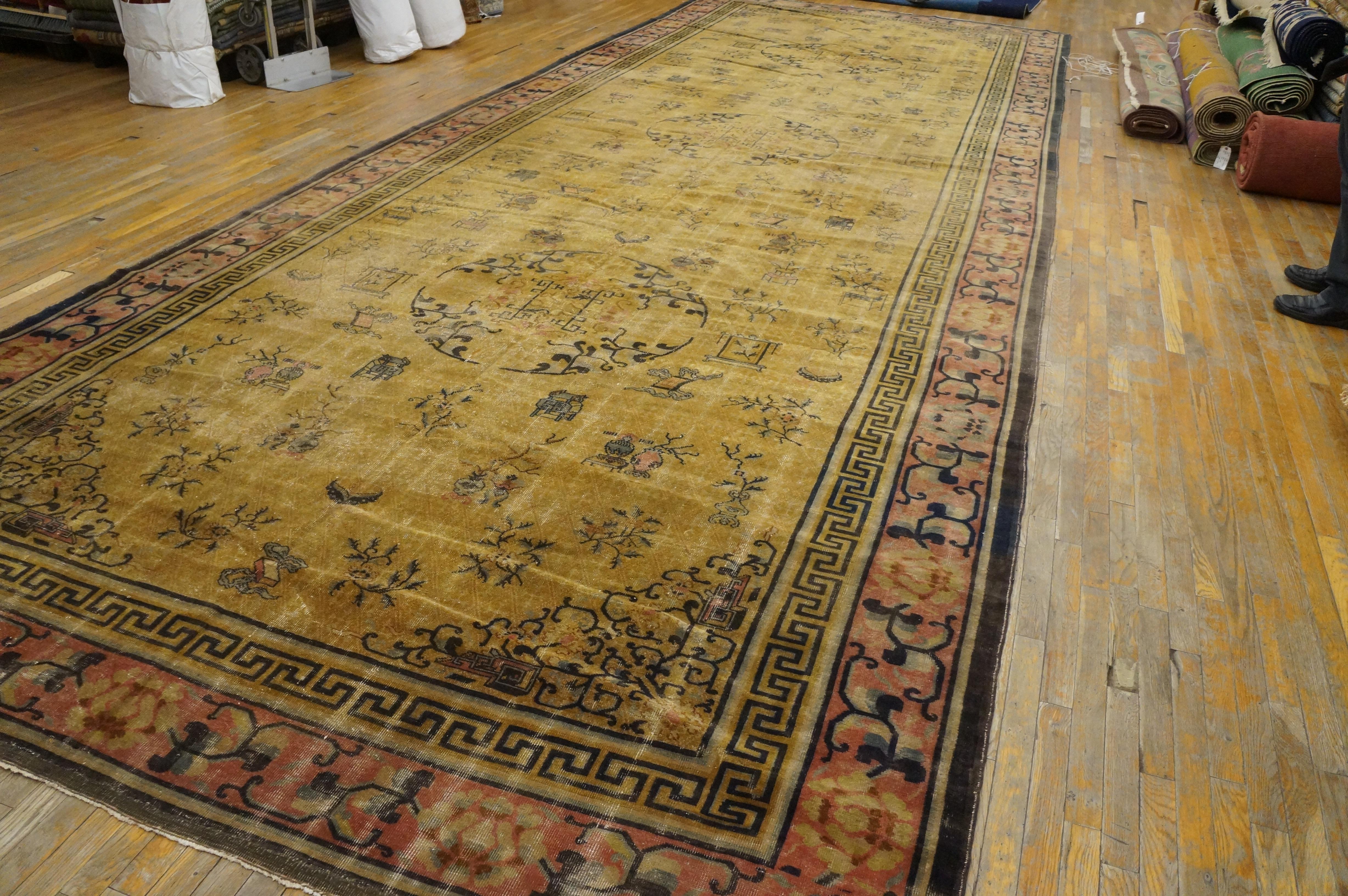 1930s Chinese Gallery Carpet ( 9'2