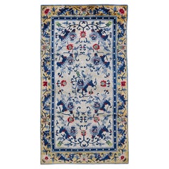 Alfombra de seda china de los años 30 con diseño de perro Foo ( 4' x 7' - 122 x 213 )
