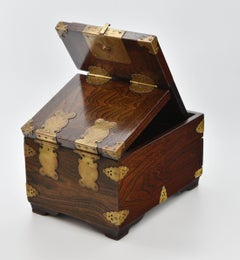 1930s Chinese Travelling Shaving / Vanity Mirror Box