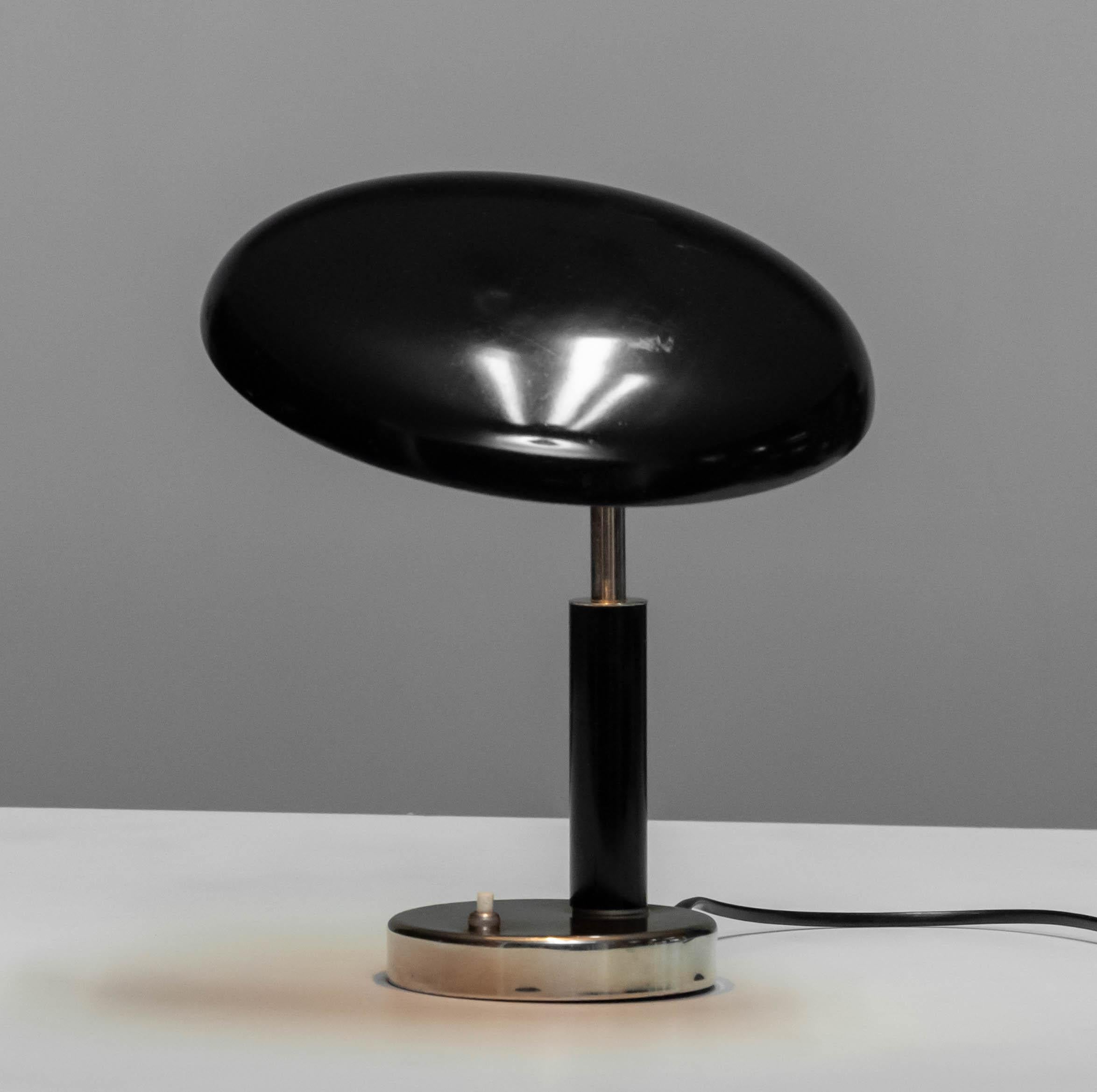 Mid-20th Century 1930s Chrome Art Deco Table / Desk Lamp with Fixed Tilted Black Lacquered Shade  For Sale