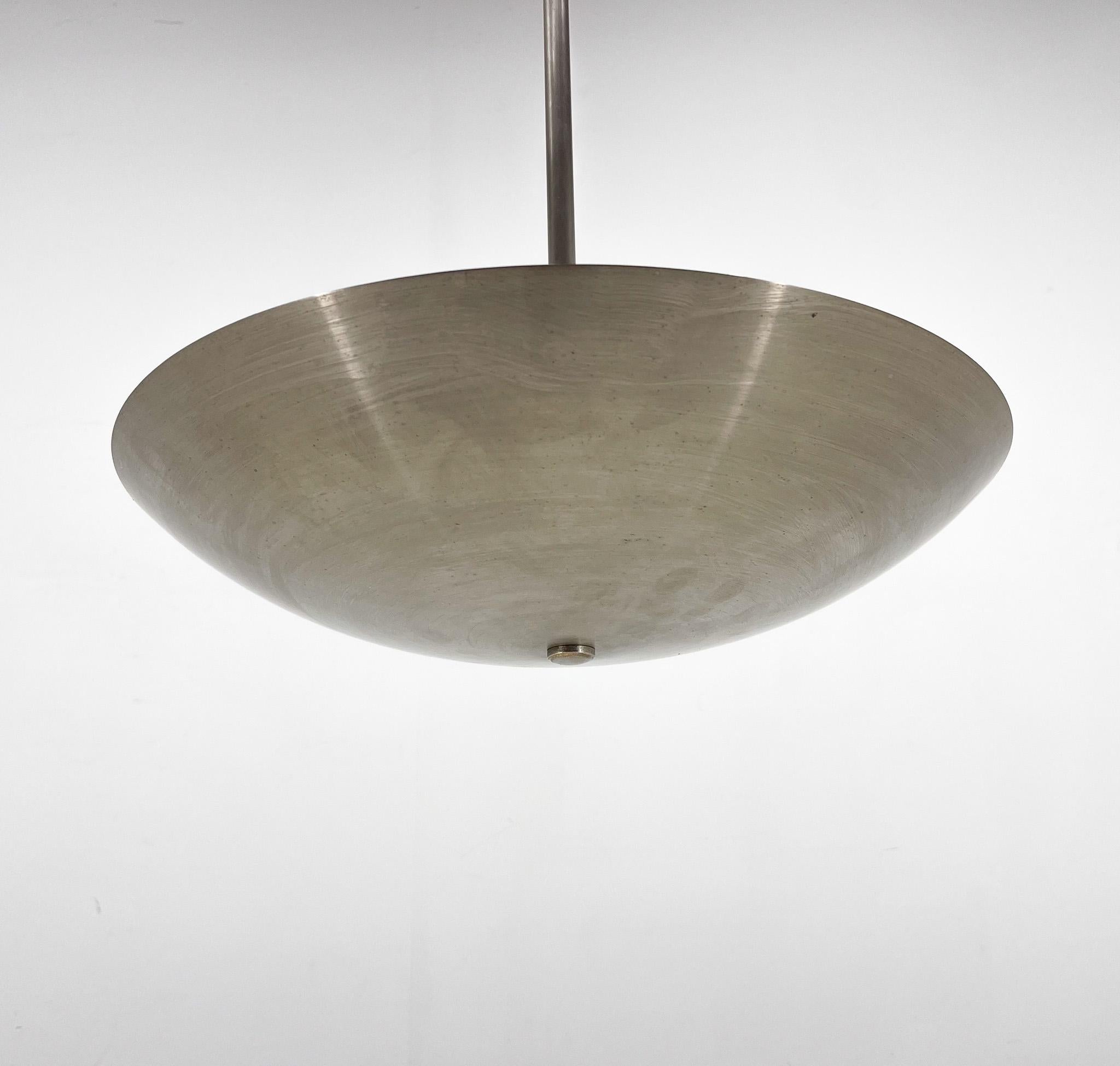 Art déco Lampe à suspension chromée des années 1930 par le designer Franta Anyz, Tchécoslovaquie en vente
