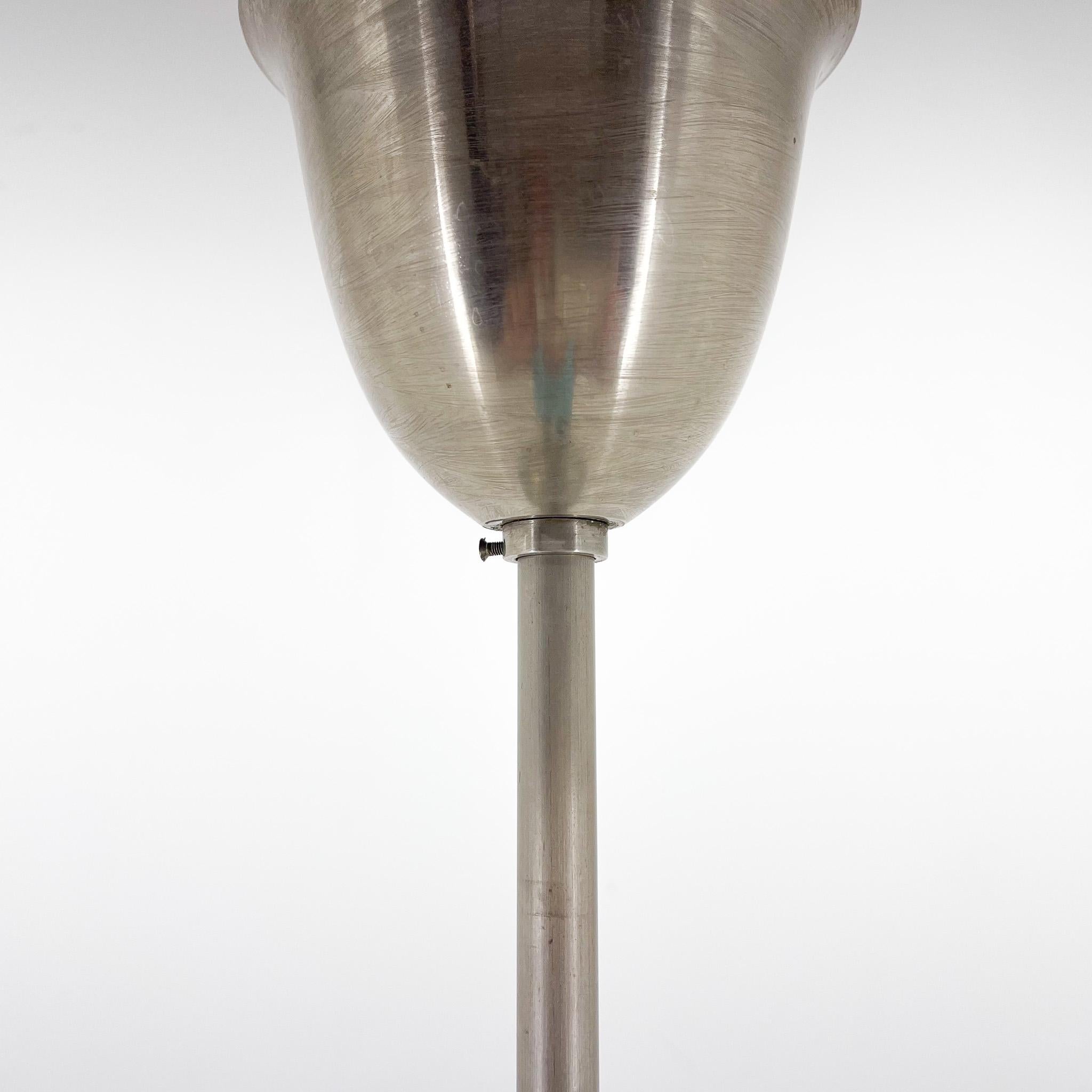 20ième siècle Lampe à suspension chromée des années 1930 par le designer Franta Anyz, Tchécoslovaquie en vente