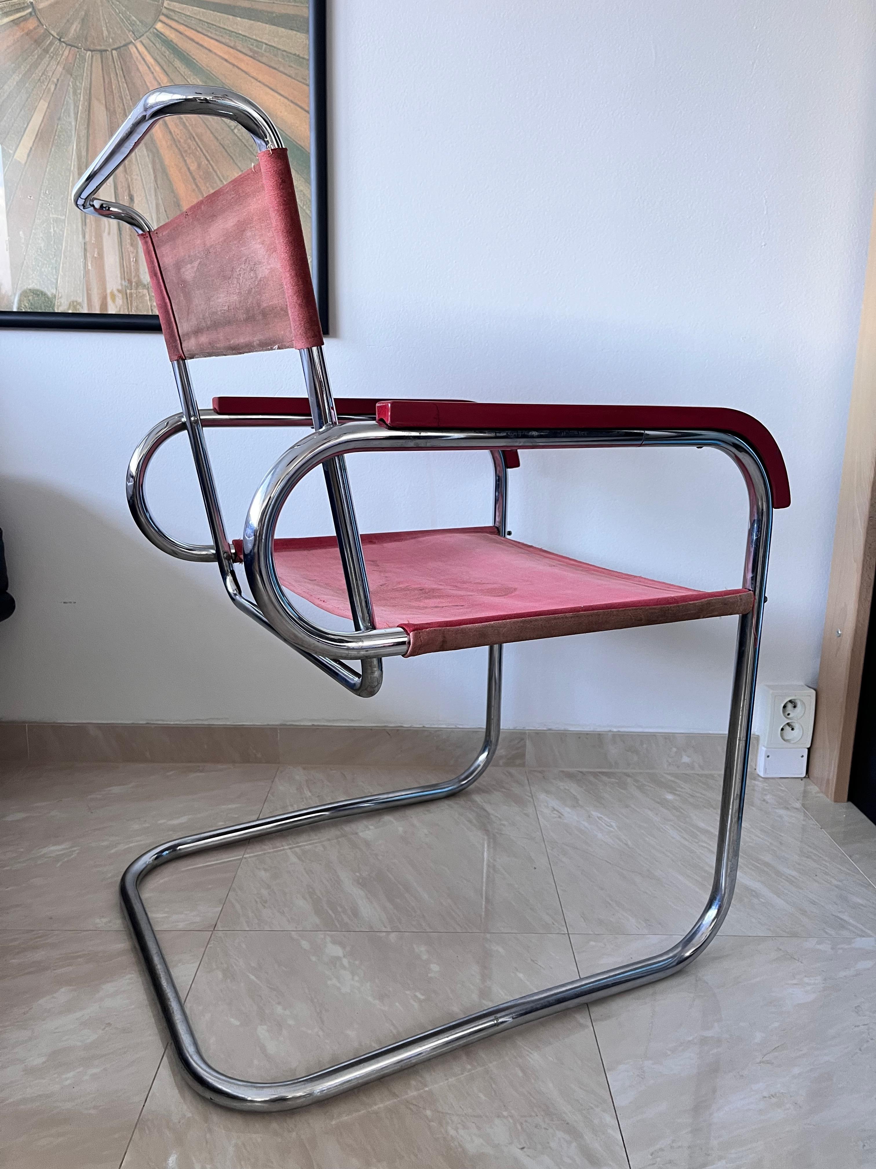 model b46 chair