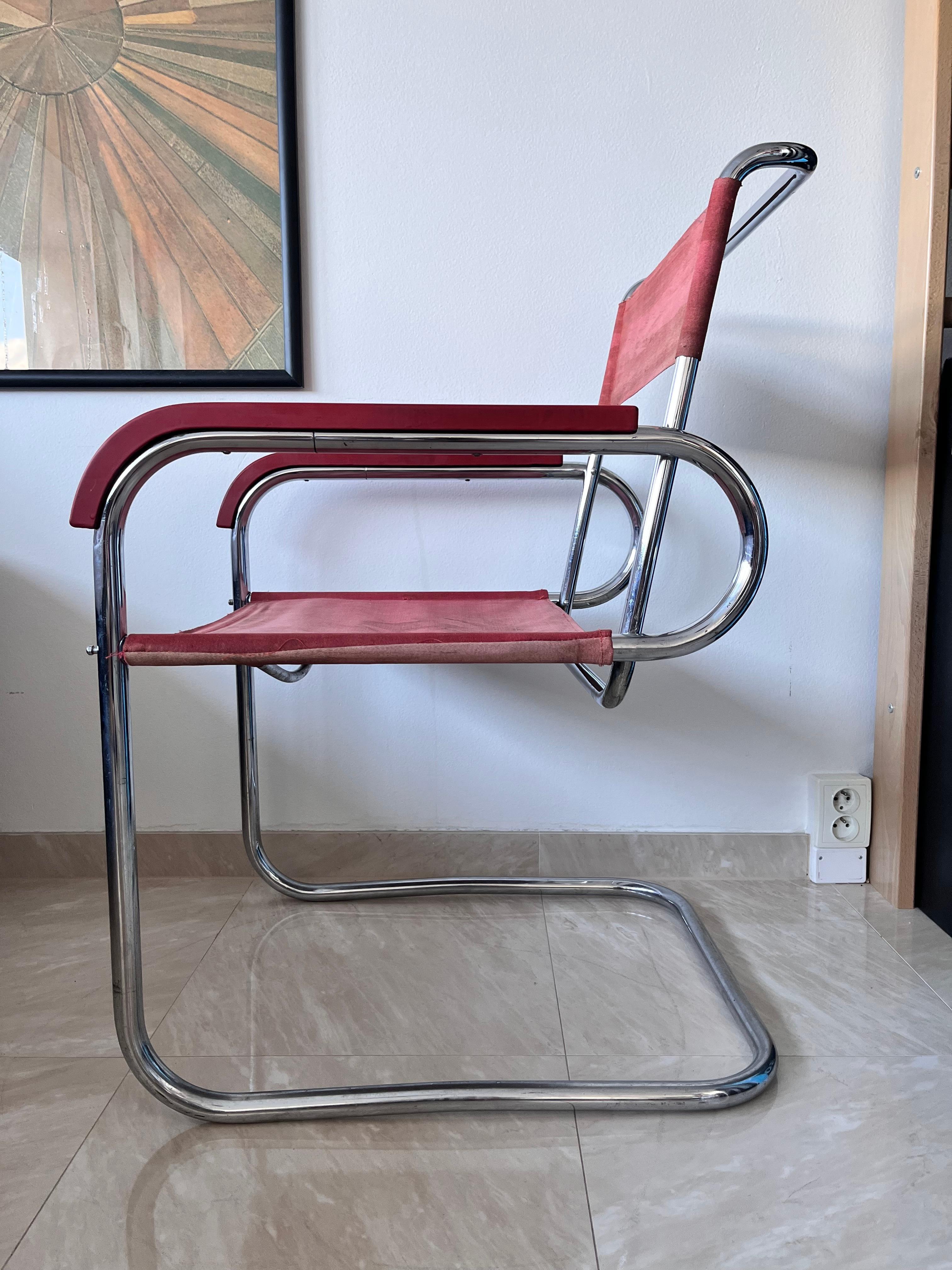 Mid-20th Century 1930s Chrome tubular steel Marcel Breuer B46 chair for Thonet/ eisengarn