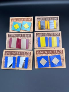 Colección de los años 30: 6 juegos de sujetacortinas de cristal con motivos geométricos Art Déco, de stock nuevo antiguo