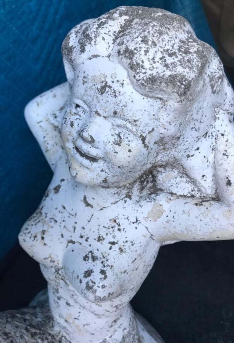 Concrete Painted Mermaid from Old Beach House (amerikanisch)