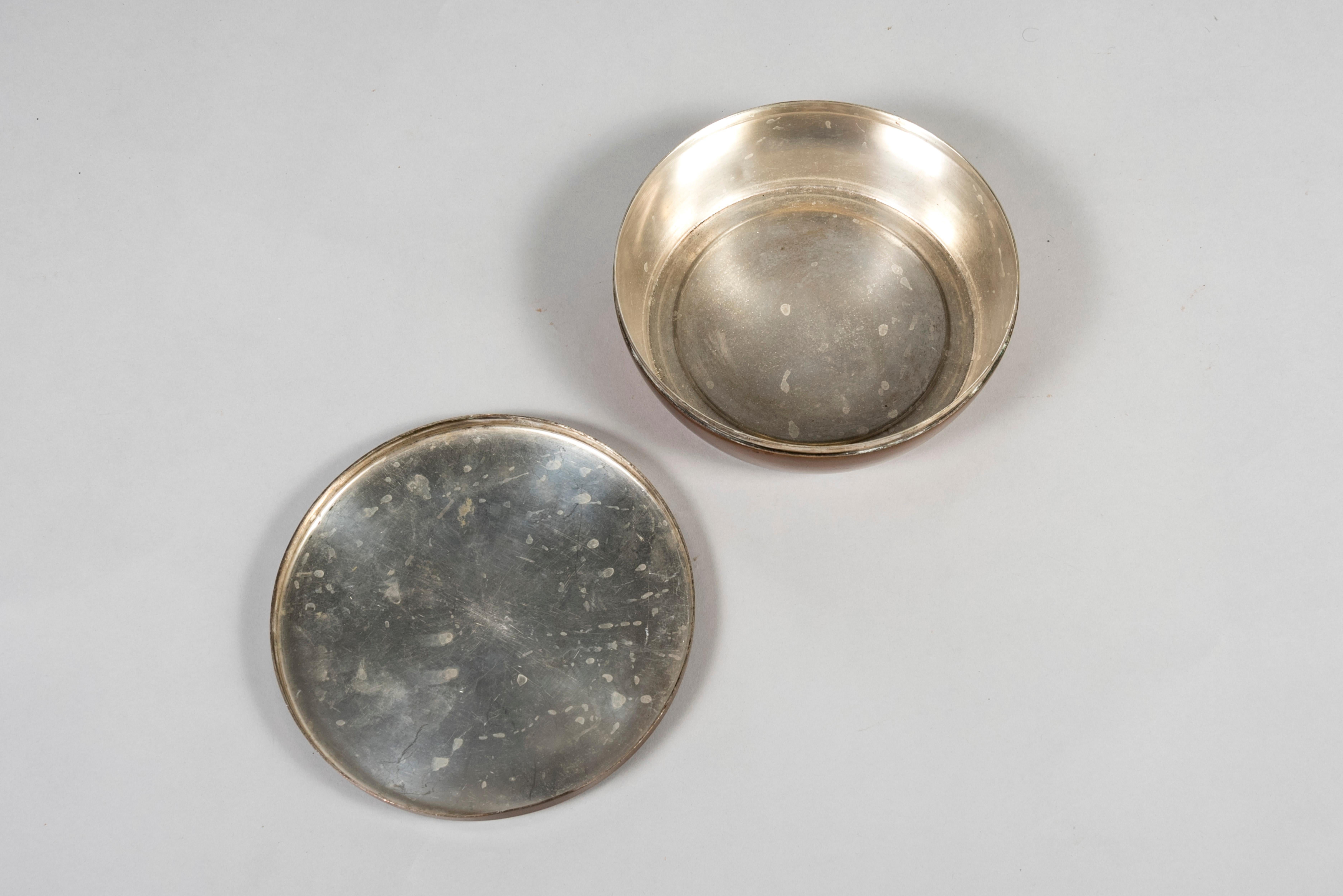 Caja de cobre con incrustaciones de plata de 1930 de Maison Christofle Francés en venta