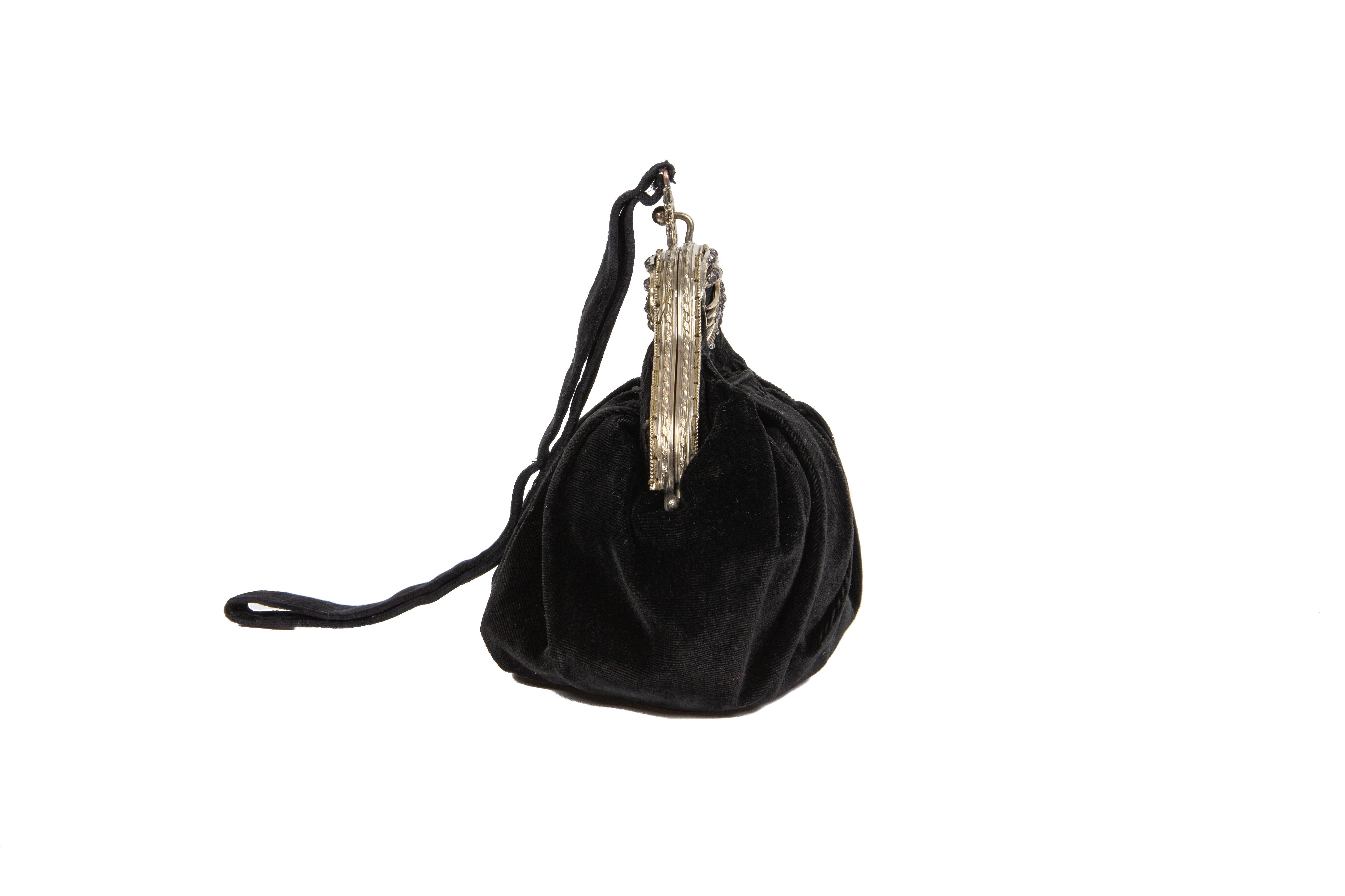 1930s Couture Black Velvet Handbag For Sale at 1stDibs