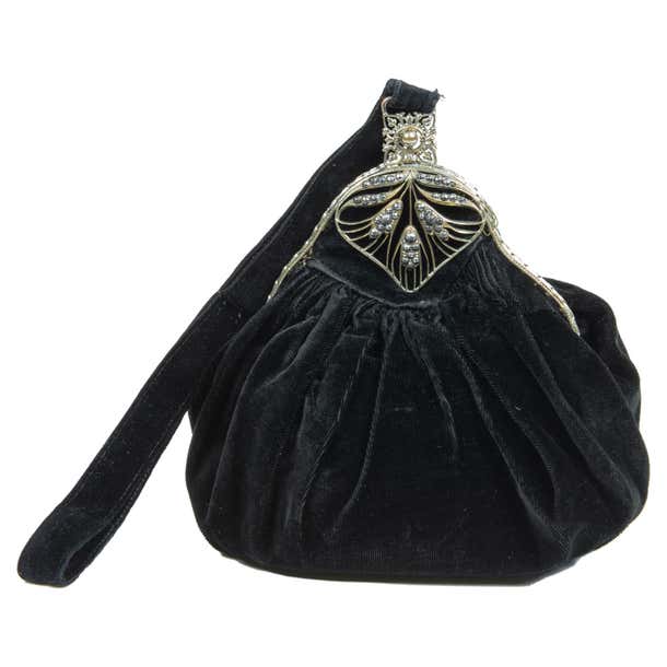 1930s Couture Black Velvet Handbag For Sale at 1stDibs