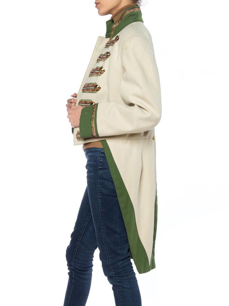 Veste militaire hollywoodienne en laine crème des années 1930 avec