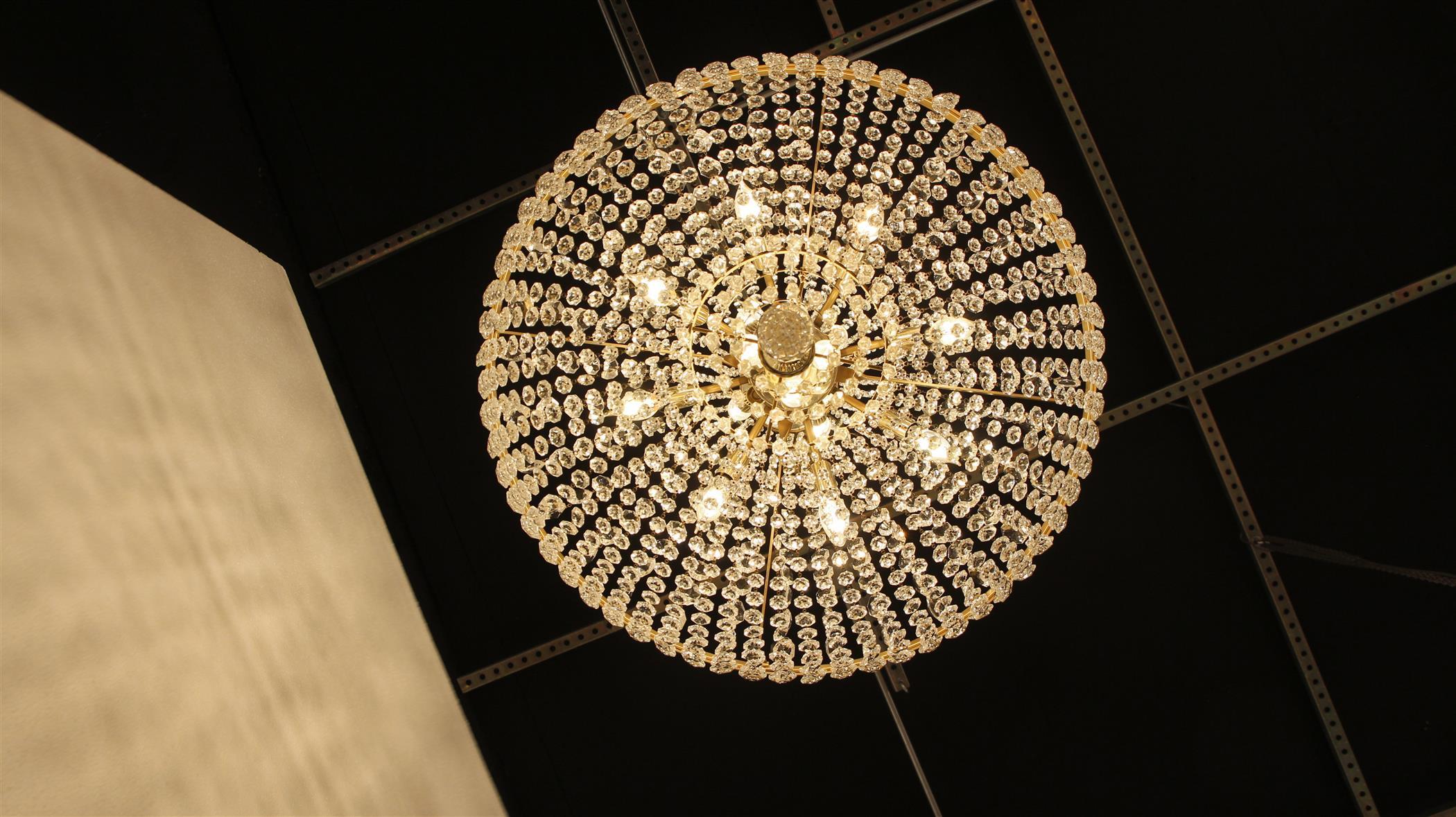Mid-20th Century 1930s Crystal 20 Light Basket Chandelier from the Palace Theater on 42nd St