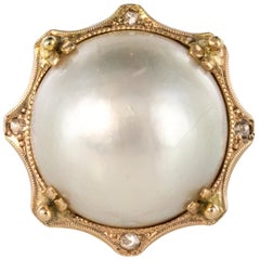 1930s Cultured Pearl Rose Cut Diamonds Yellow Gold Cocktail Ring