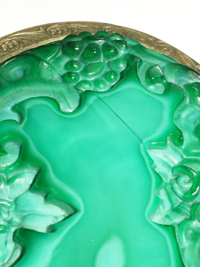 1930 Curt Schlevogt:: Collection Ingrid Ensemble de commodes en verre malachite de Bohème en vente 6