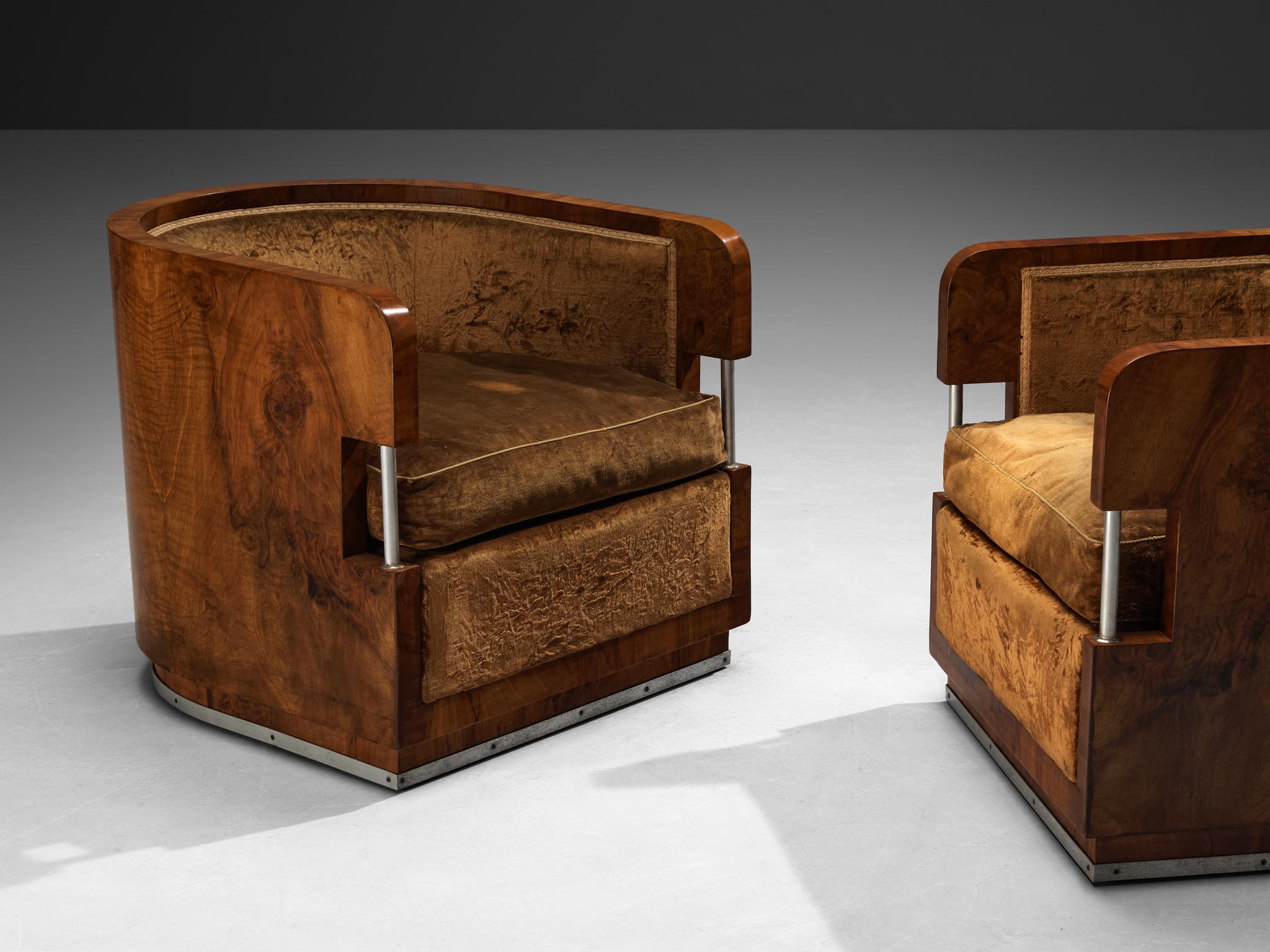1930s Curved Italian Art Deco Pair of Club Chairs in Walnut and Velvet 3