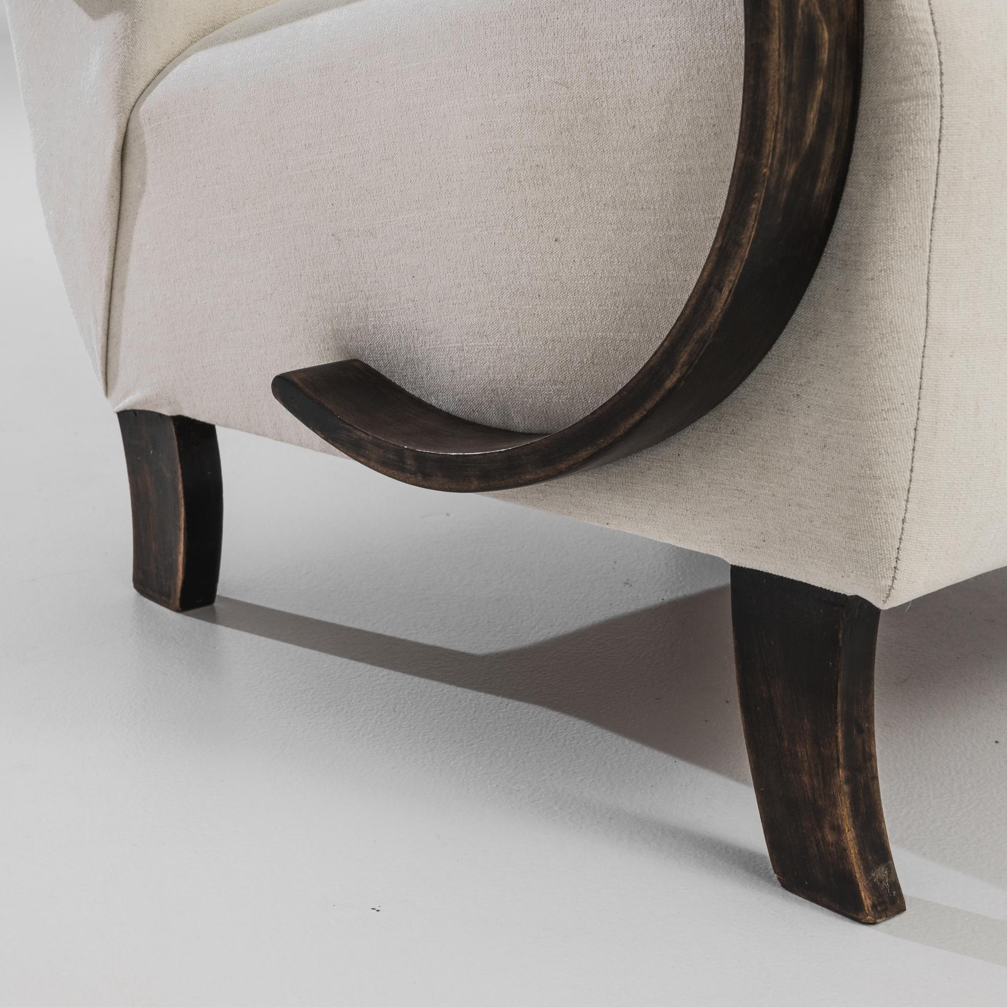 1930s Czech Wooden Armchairs by J. Halabala, a Pair In Good Condition For Sale In High Point, NC