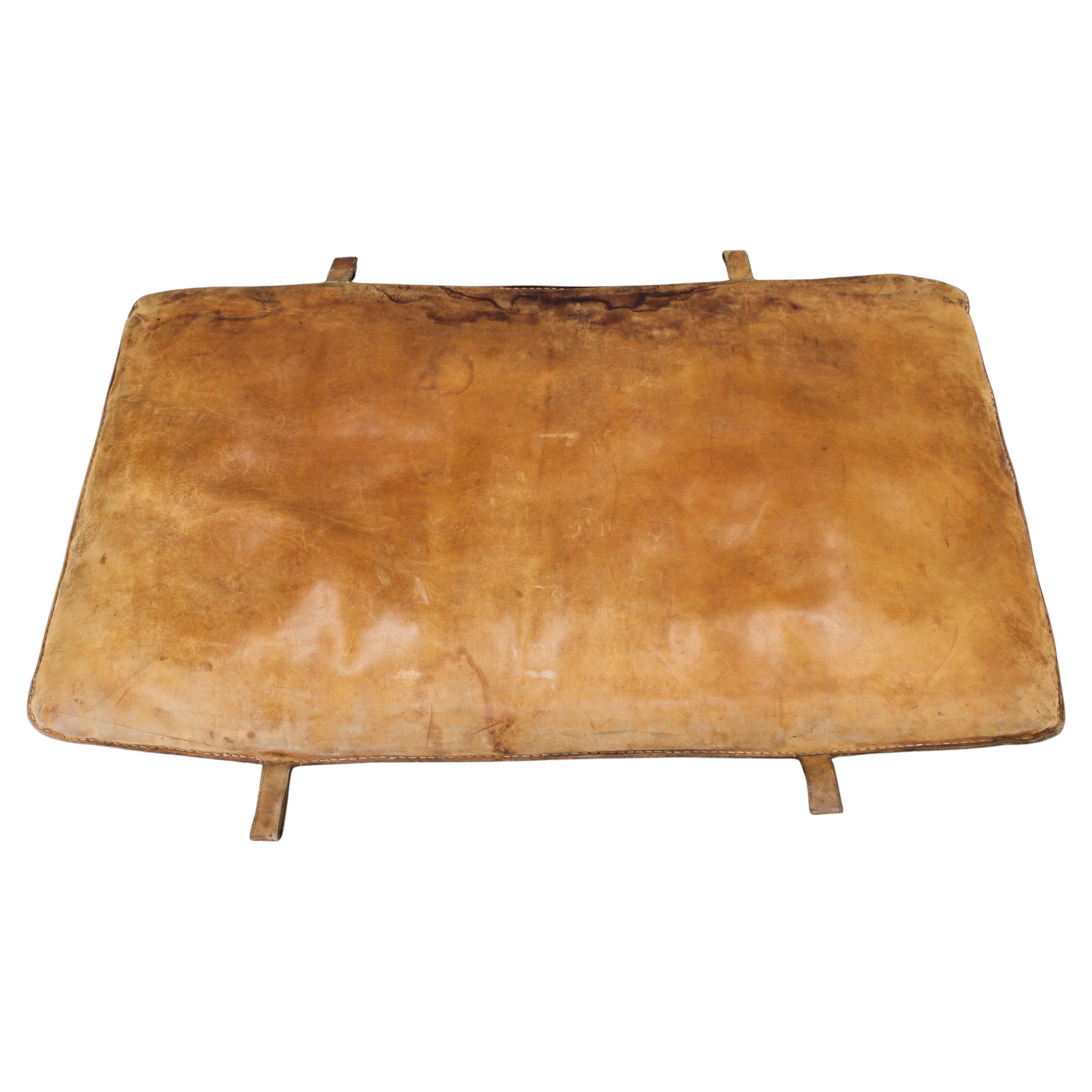 Tappetino da palestra in pelle cecoslovacco degli anni 
30, patina originale