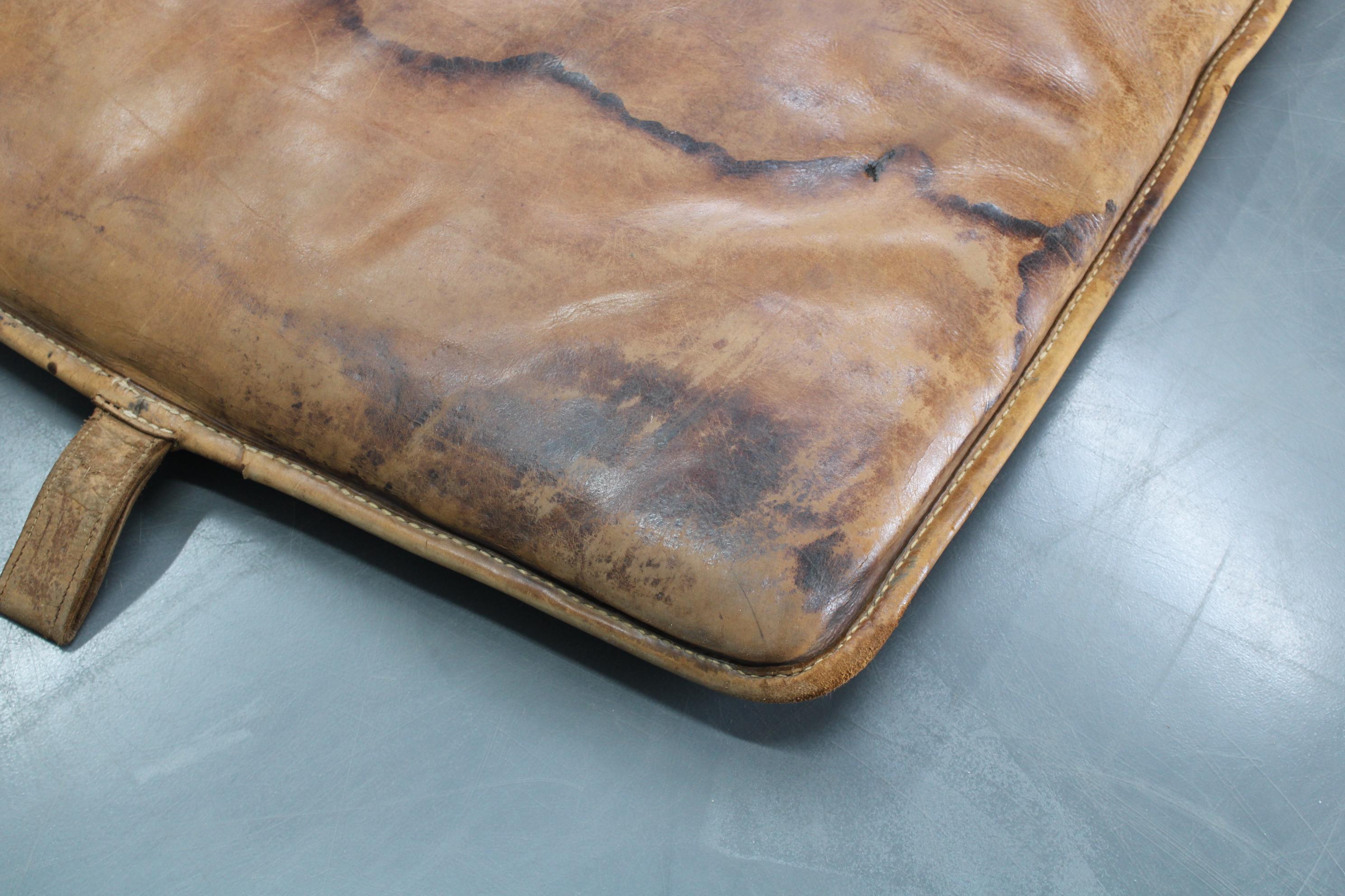 Tapis de gymnastique en cuir épais tchécoslovaque des années 1930, patiné en vente 5