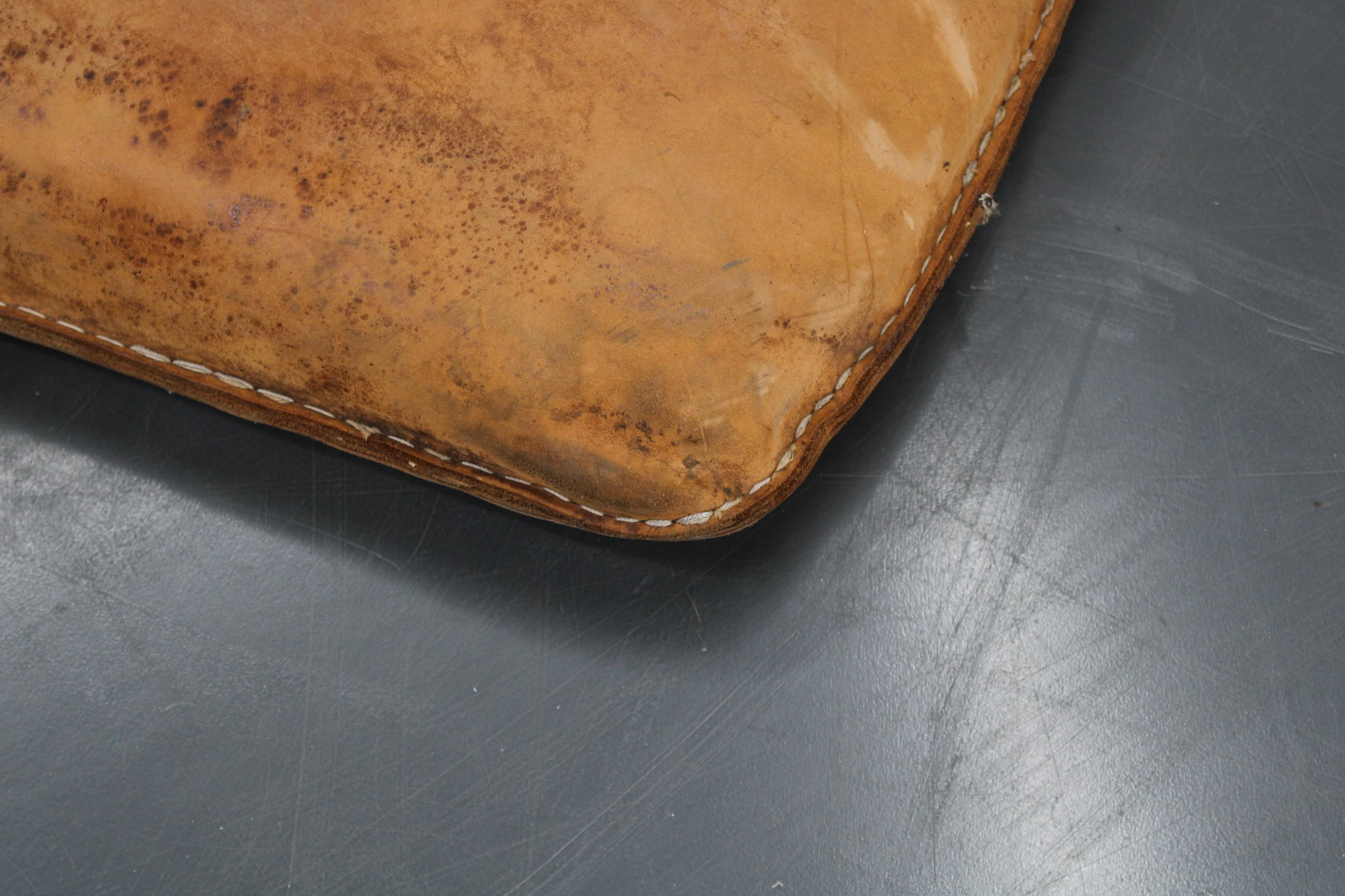 Tapis de gymnastique en cuir épais tchécoslovaque des années 1930, patiné en vente 6