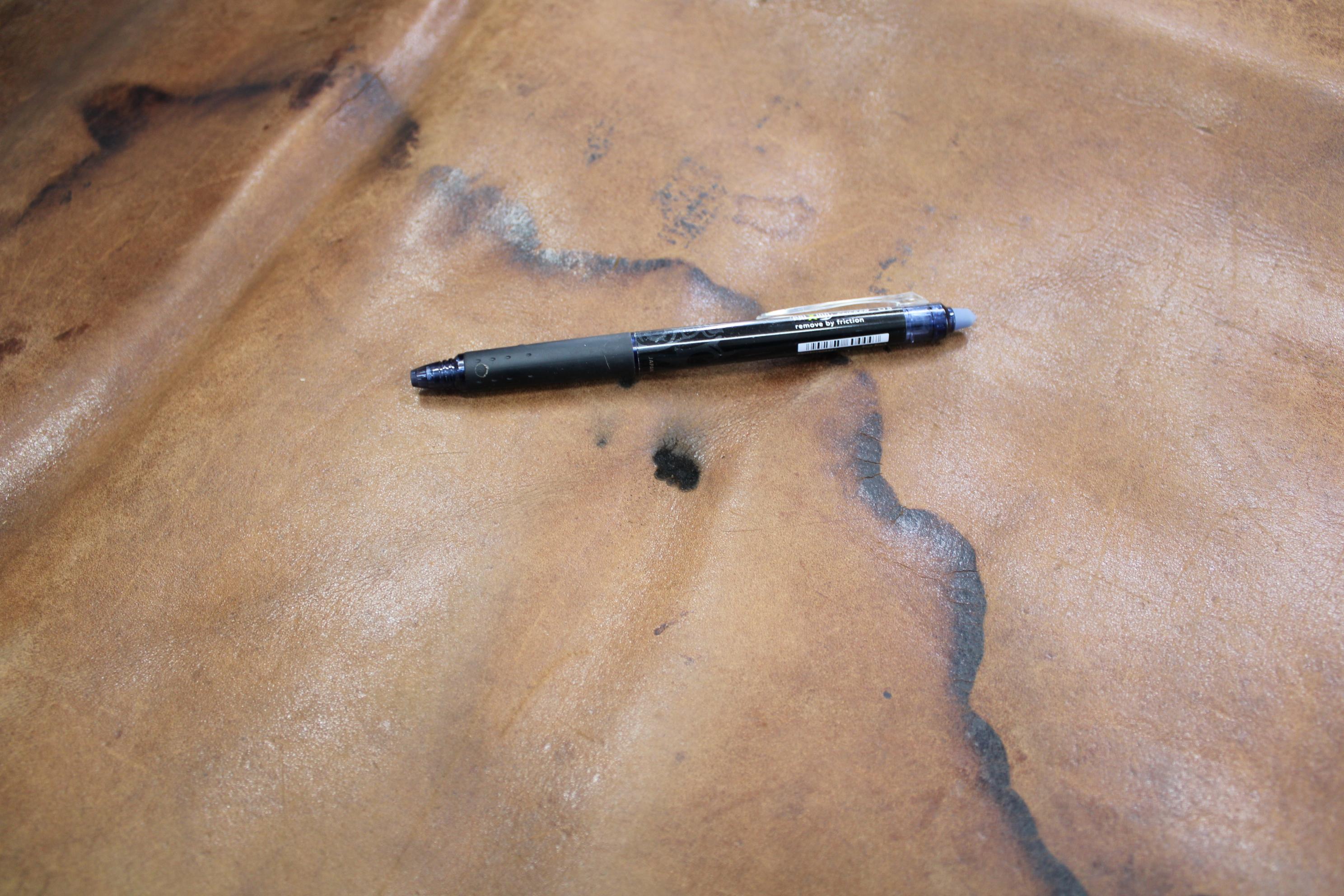 Tapis de gymnastique en cuir épais tchécoslovaque des années 1930, patiné en vente 6