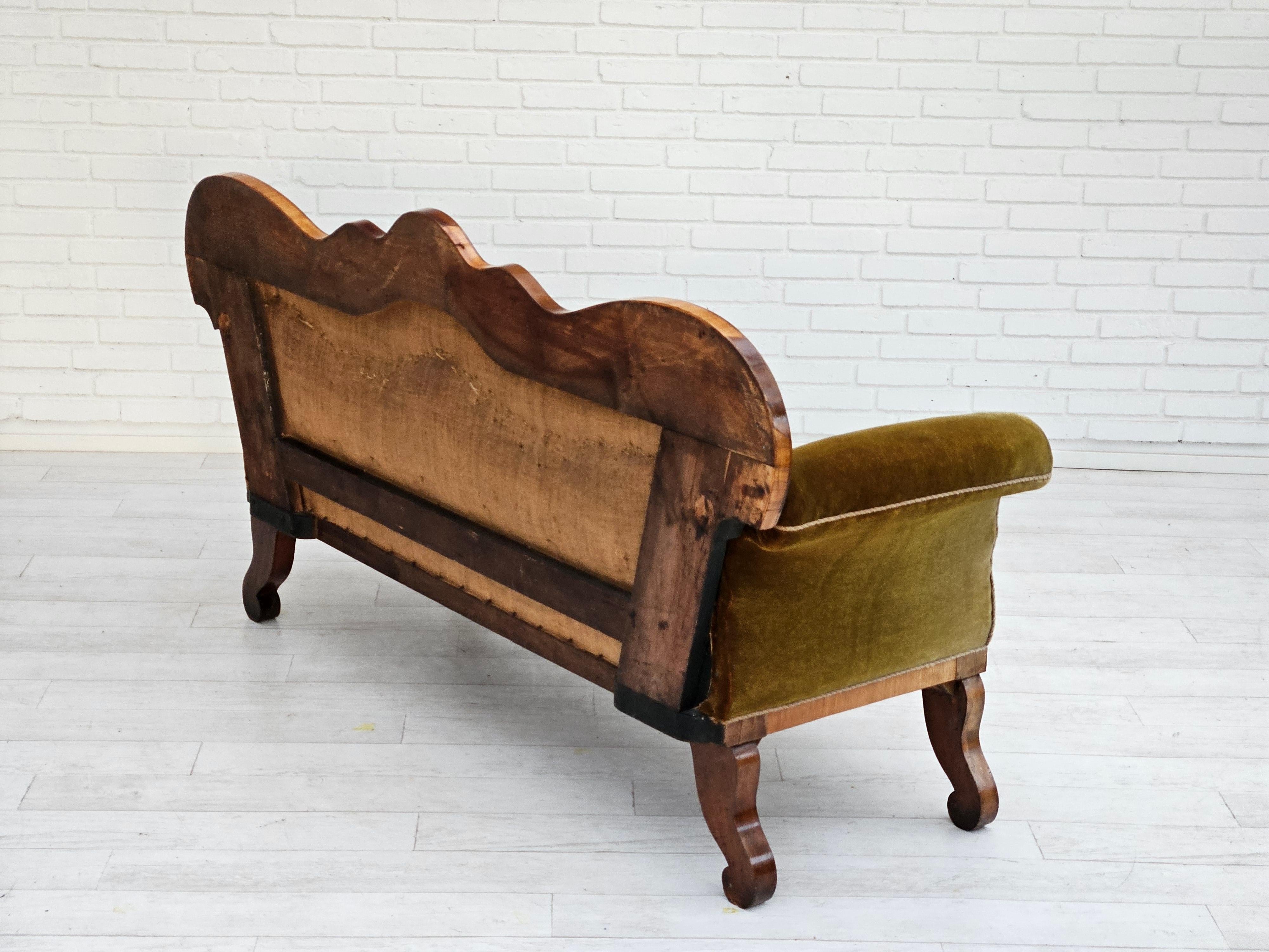 1930s, Danish 2 seater sofa, ash wood, original condition. For Sale 8