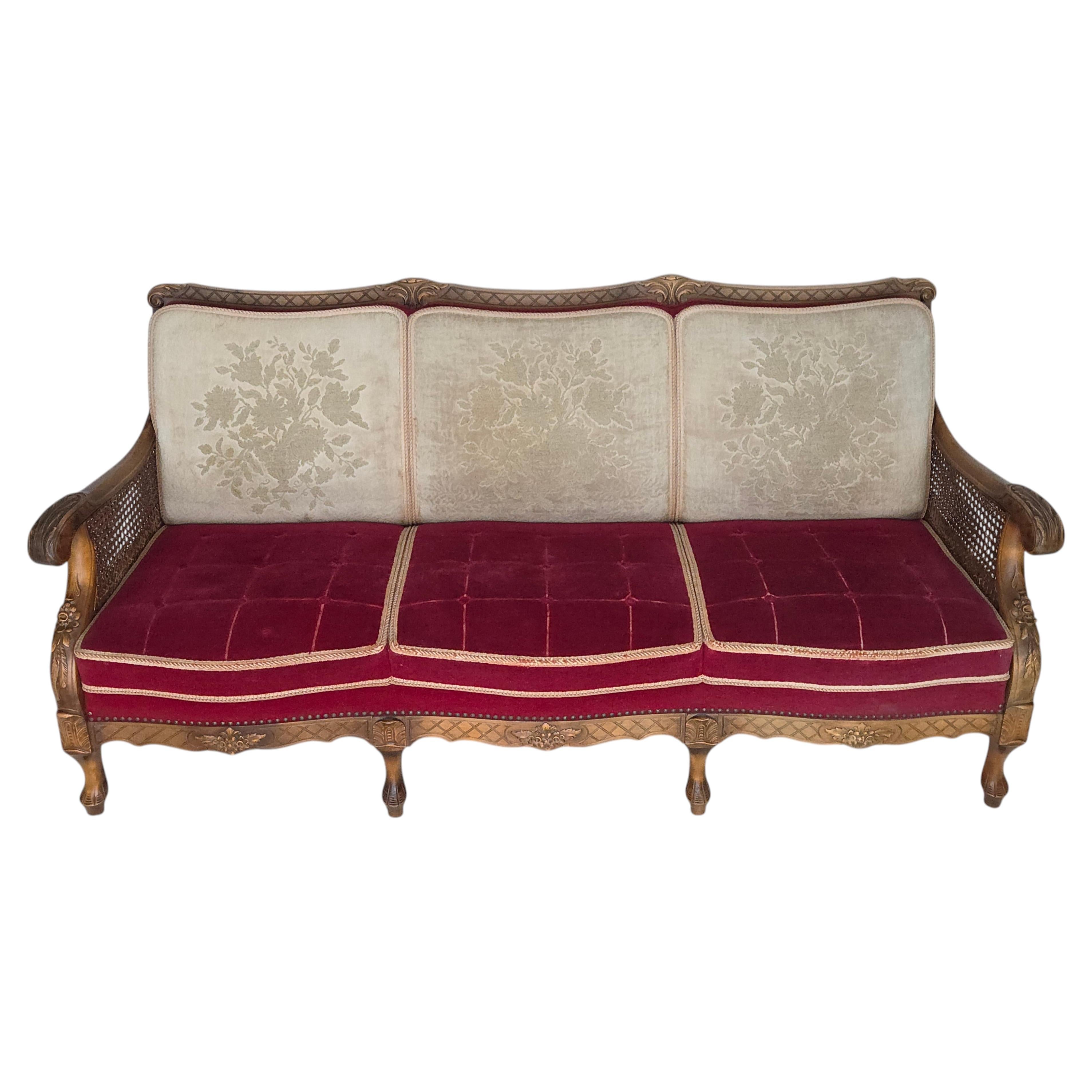 Años 30, sofá danés de 3 plazas, terciopelo rojo mueble, malla mueble. en venta