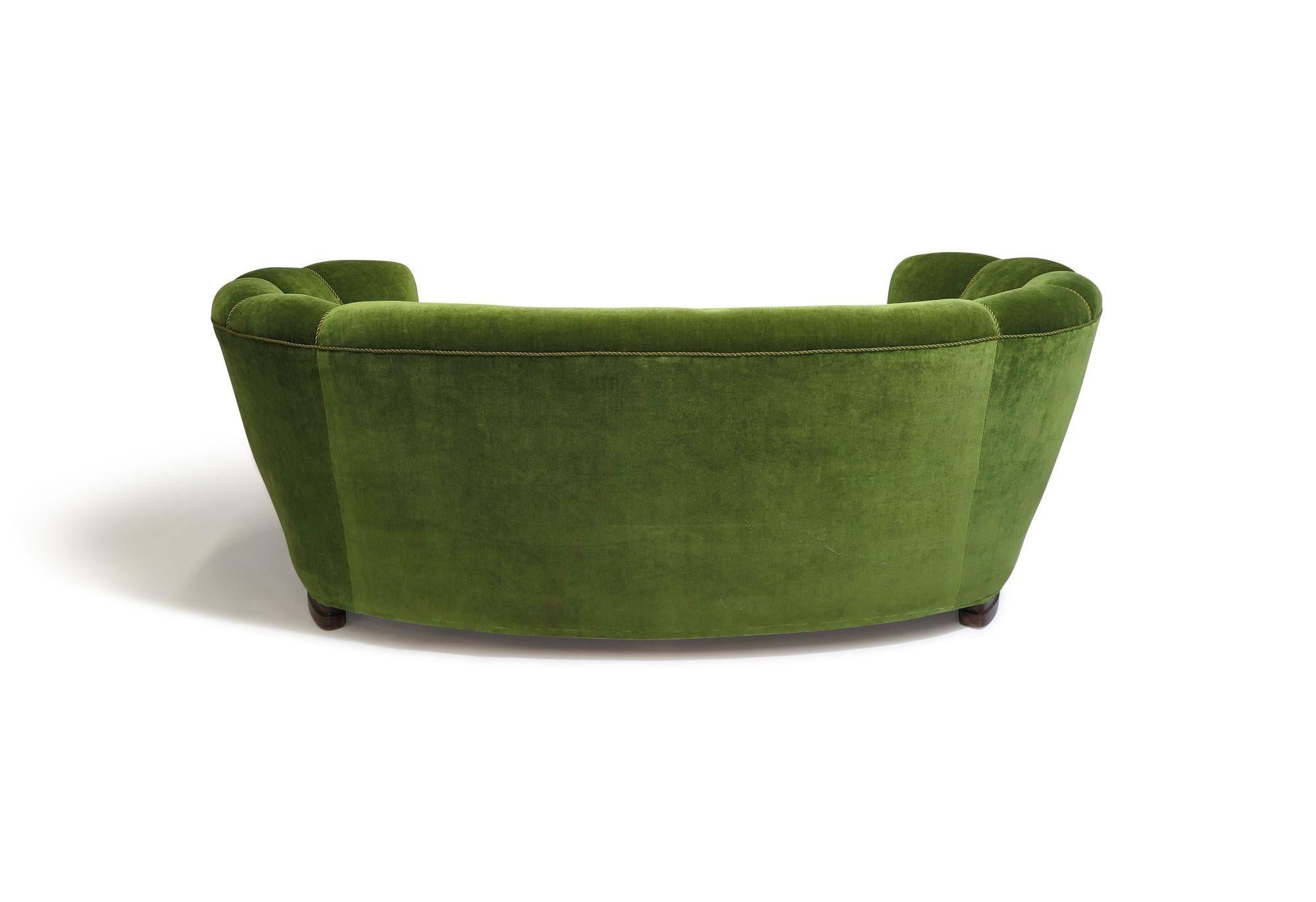 1930's Danish Deco Sofa in Original Green Mohair For Sale 3