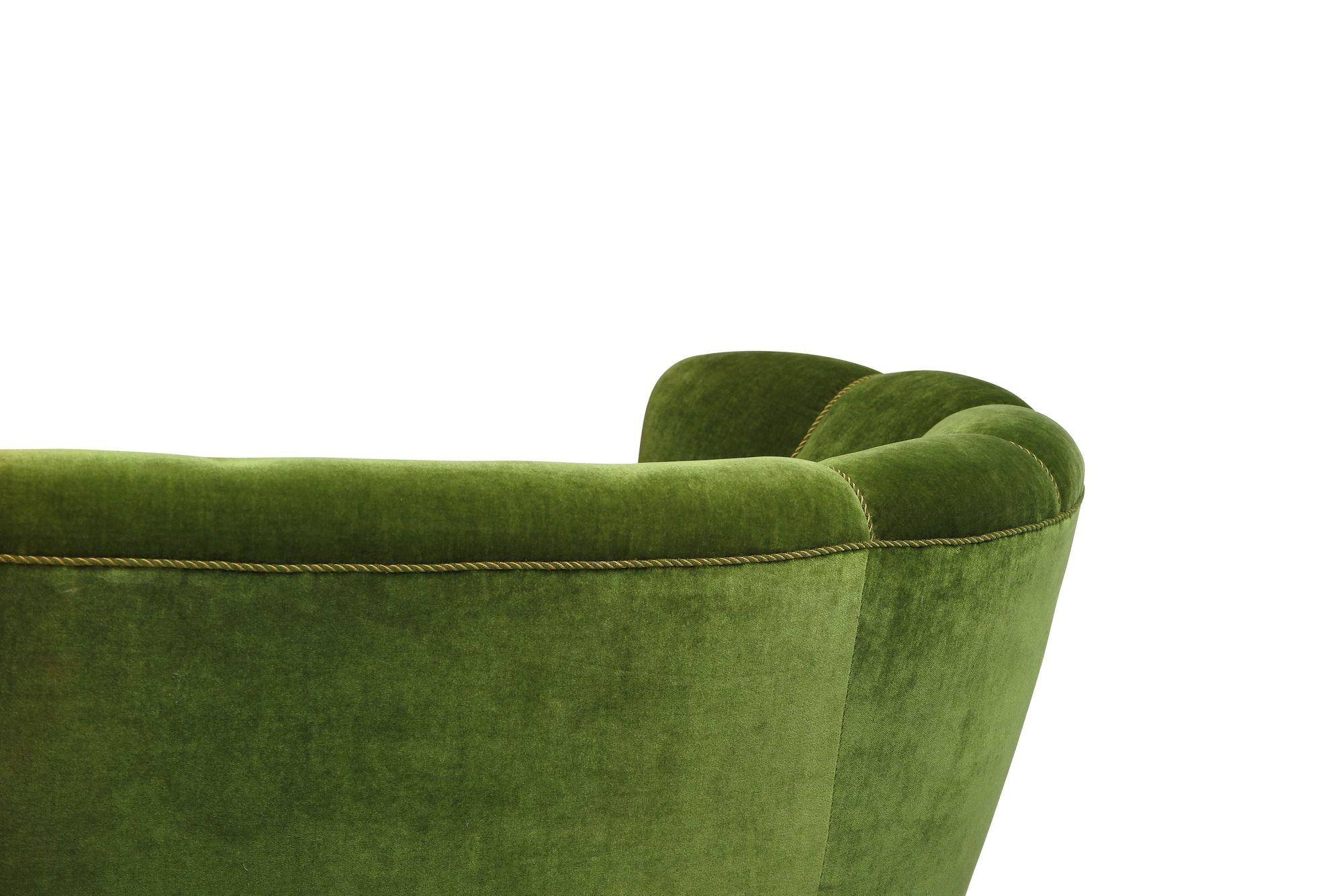 1930's Danish Deco Sofa in Original Green Mohair For Sale 4