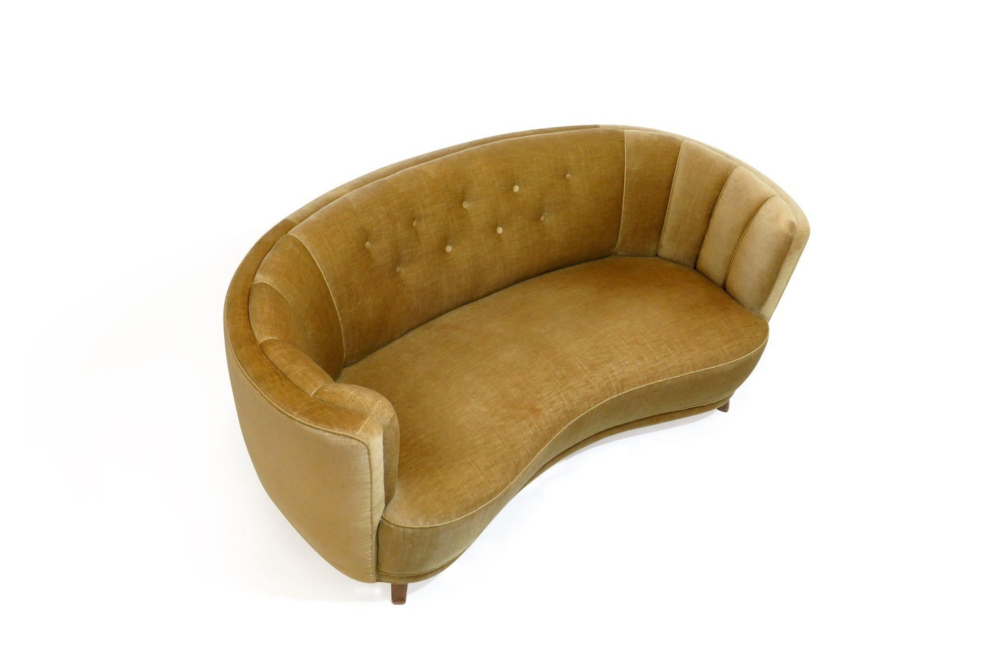 1930's Danish Deco Sofa in Original Mohair with Button Tufted Back In Good Condition In Oakland, CA