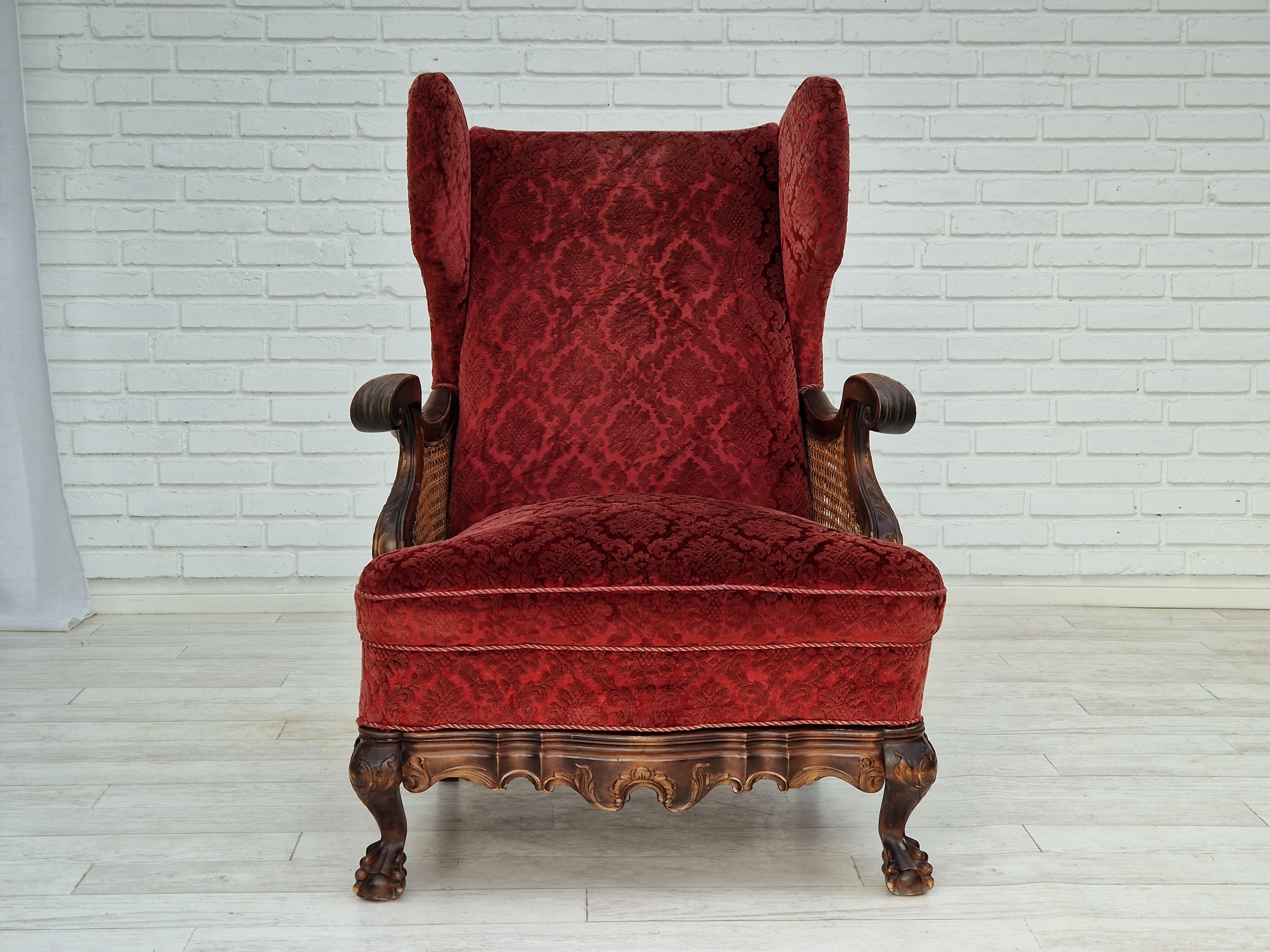 1930s, Danish Design, Armchair, Ash Wood, Velour, Original Condition In Good Condition For Sale In Tarm, 82